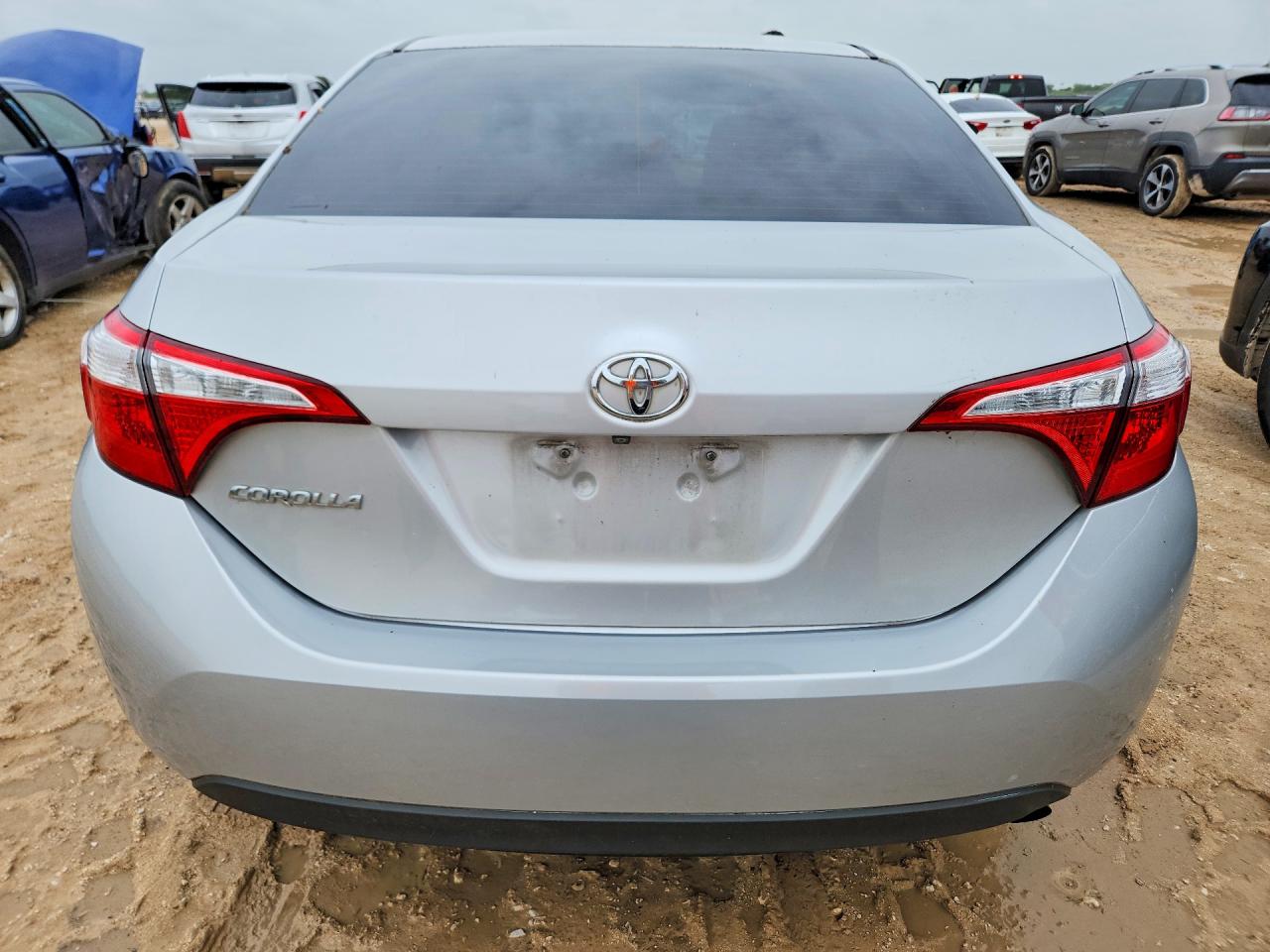 2015 Toyota Corolla Le Gray vin: 5YFBURHEXFP297505
