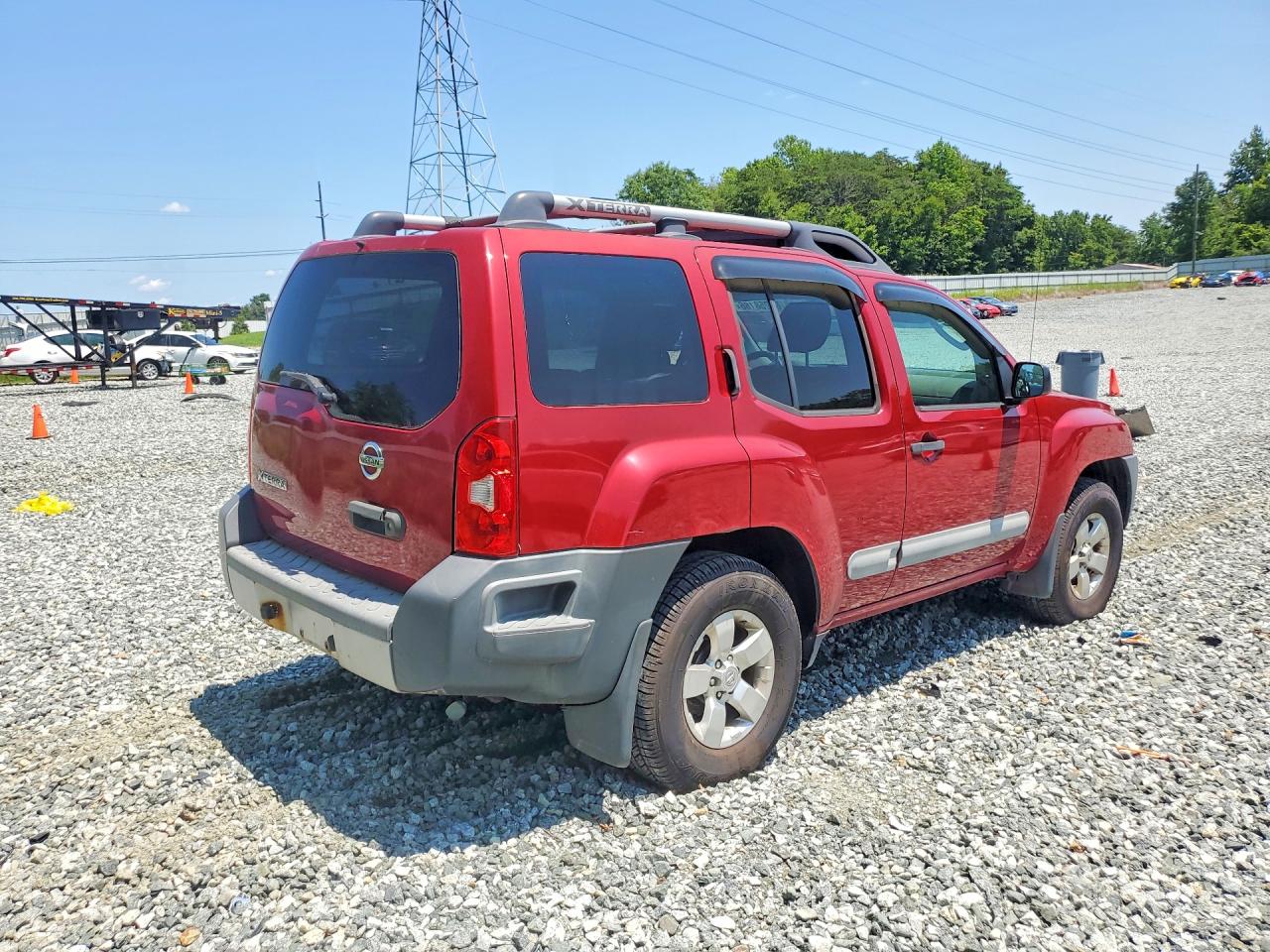 2011 Nissan Xterra X Red vin: 5N1AN0NW9BC515255