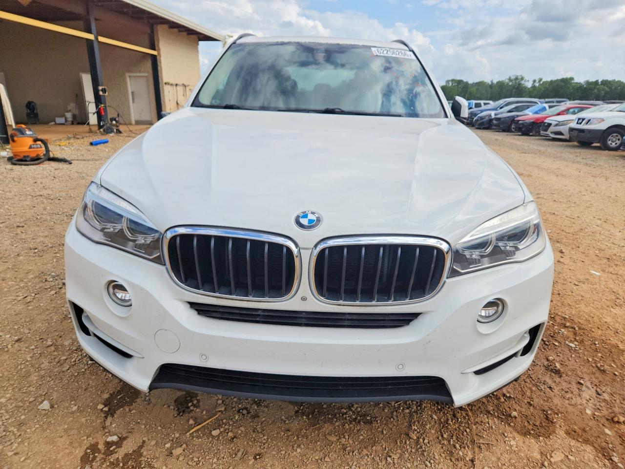 2014 Bmw X5 Xdrive35i White vin: 5UXKR0C58E0K52039