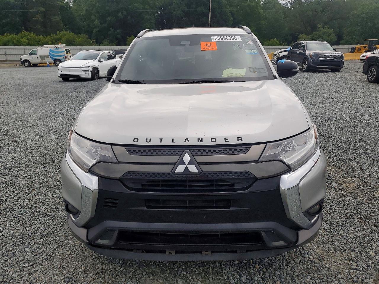 2020 Mitsubishi Outlander Se Серебряный vin: JA4AD3A35LZ006857