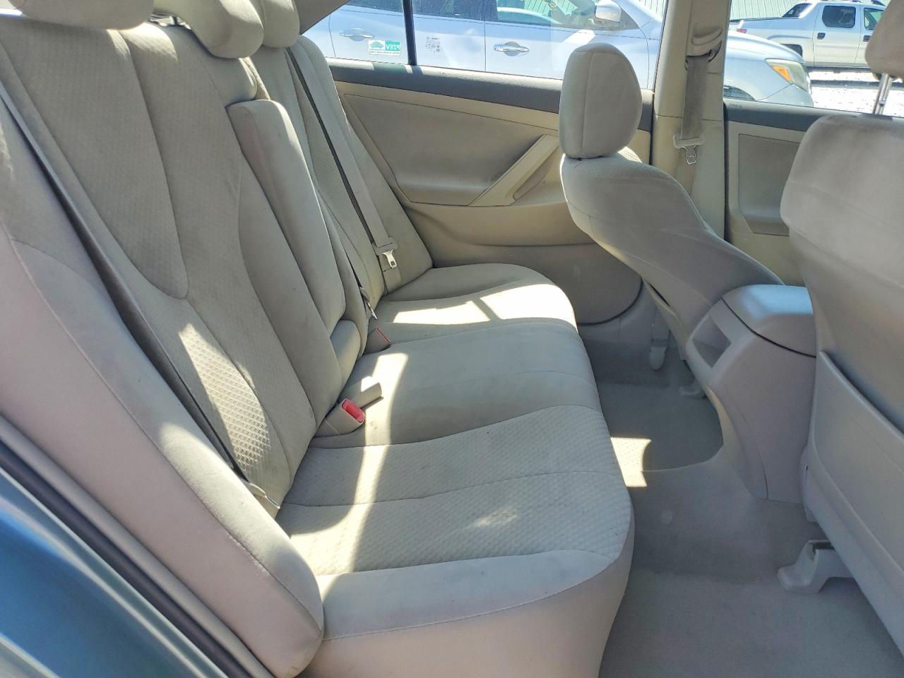 2009 Toyota Camry Le Green vin: 4T4BE46K09R069787