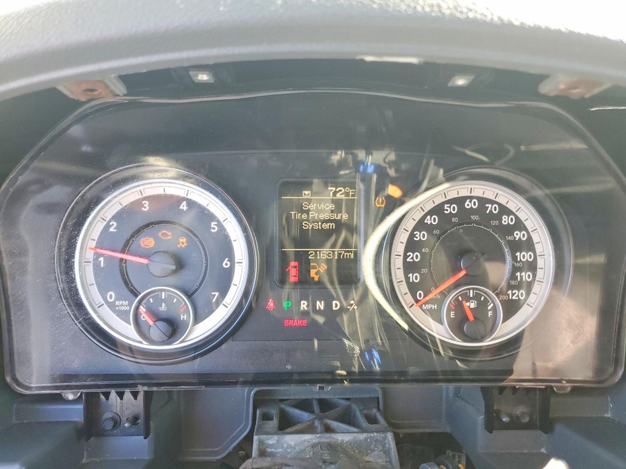 2014 Ram 1500 St Белый vin: 1C6RR7FT6ES468051