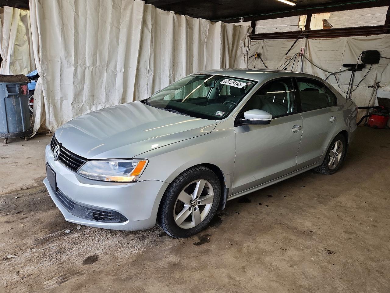 2012 Volkswagen Jetta Tdi Silver vin: 3VWLL7AJ4CM323146