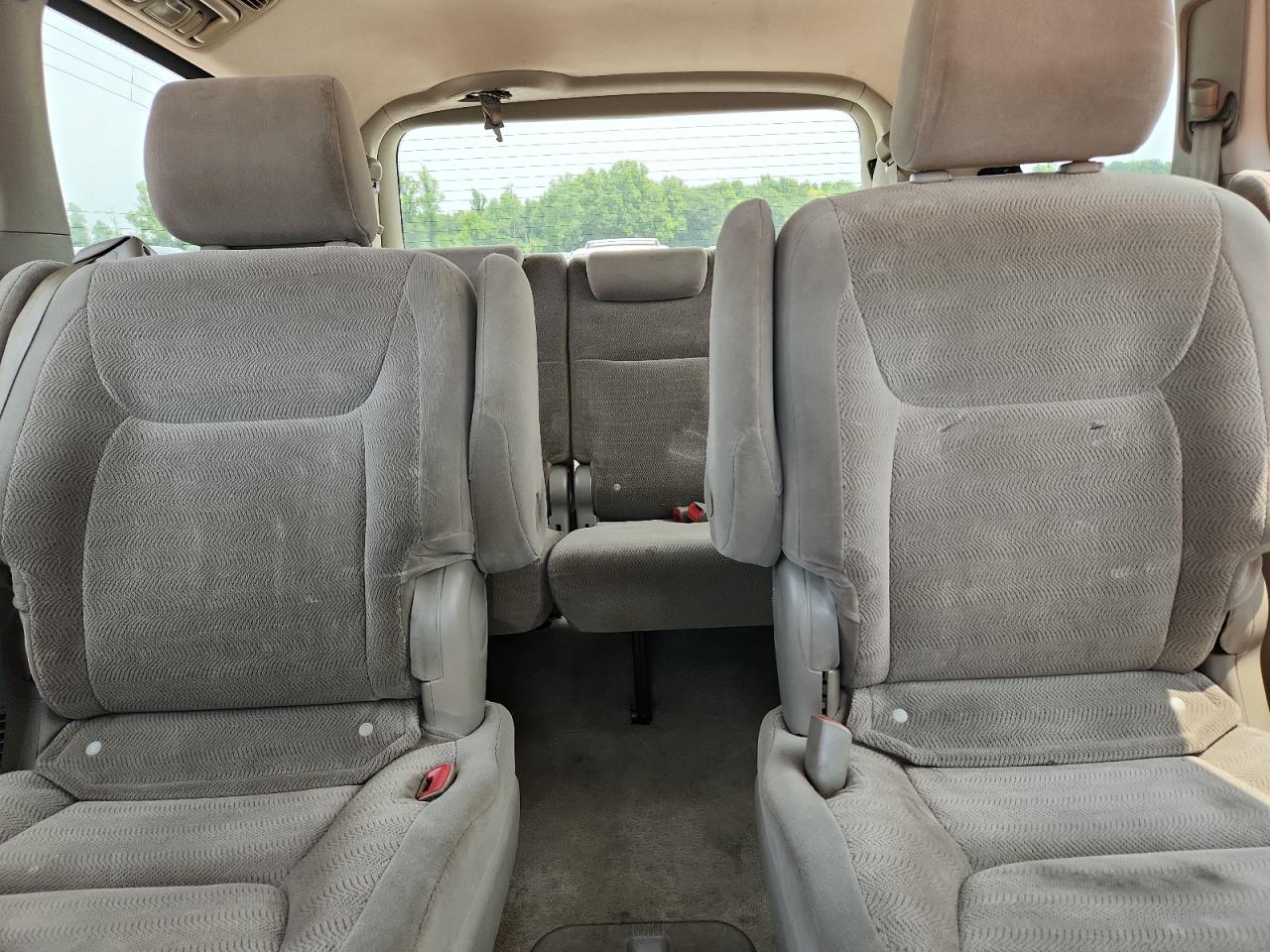 2006 Toyota Sienna Xle 7 Passenger Red vin: 5TDZA22C96S530447