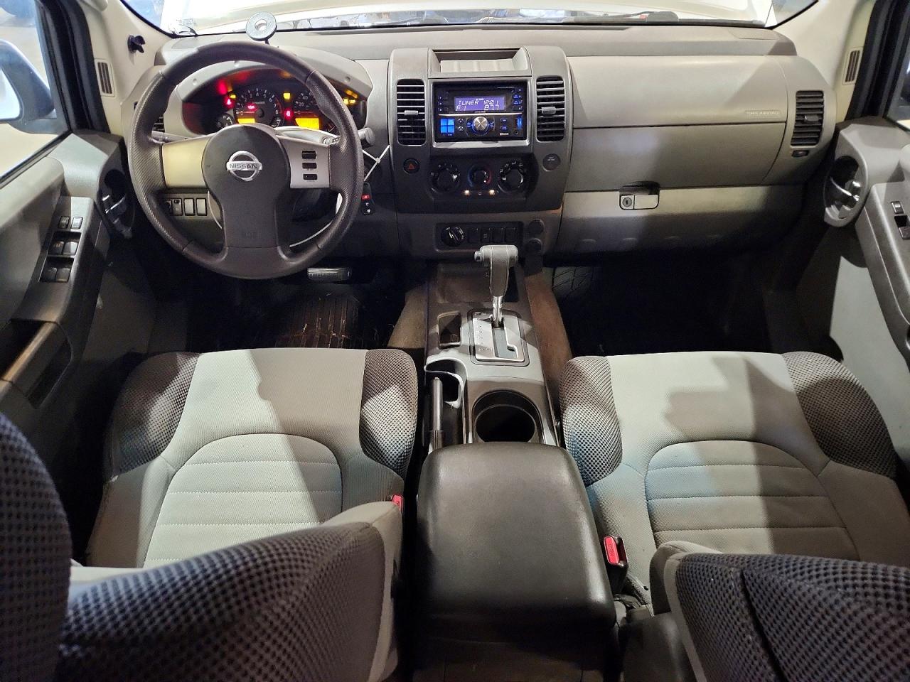 2006 Nissan Xterra X Серебряный vin: 5N1AN08W86C505446