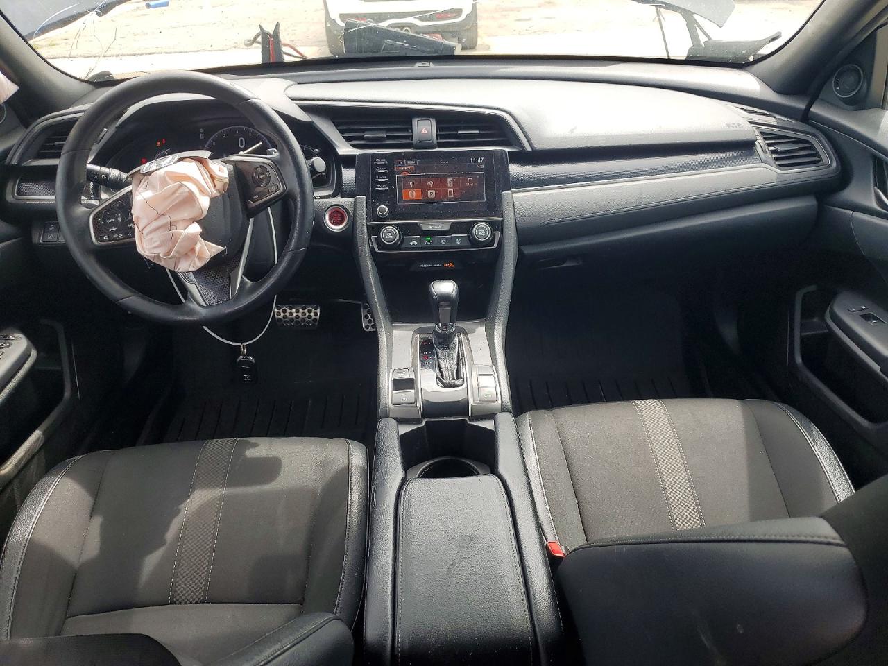 2020 Honda Civic Sport Черный vin: SHHFK7H49LU224781