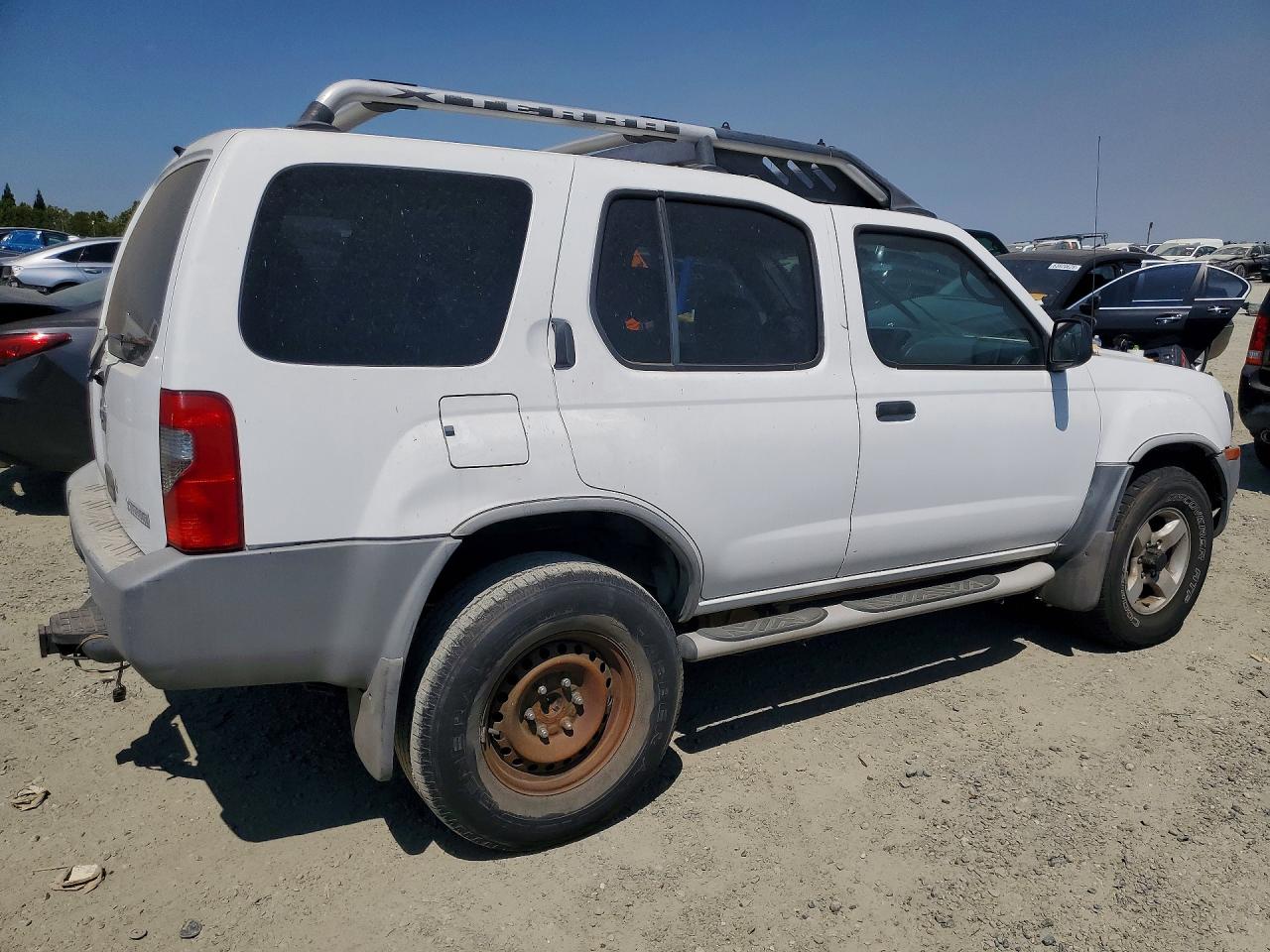 2004 Nissan Xterra Xe White vin: 5N1ED28Y54C601579