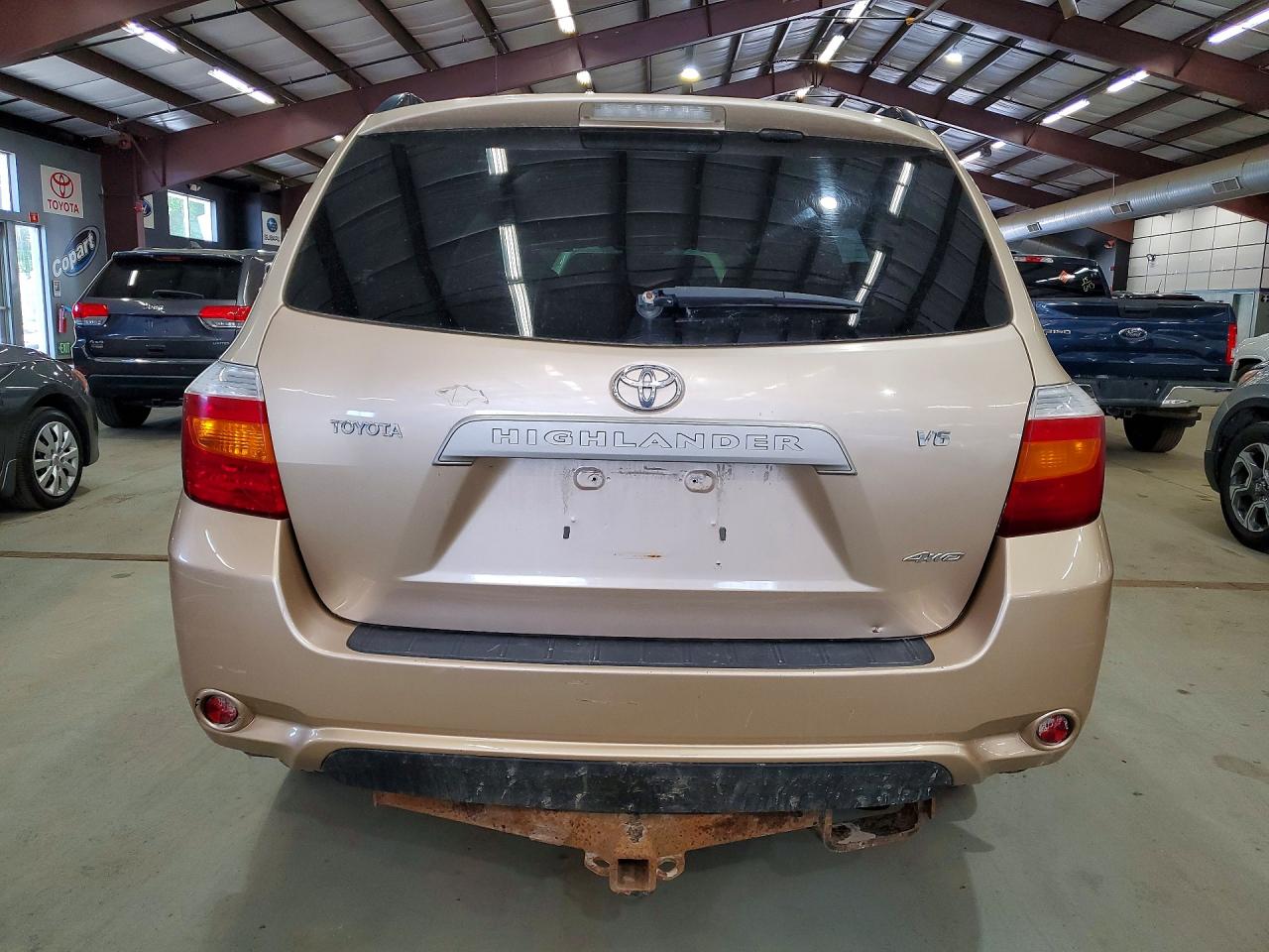 2009 Toyota Highlander Base Gold vin: JTEES41A892135934