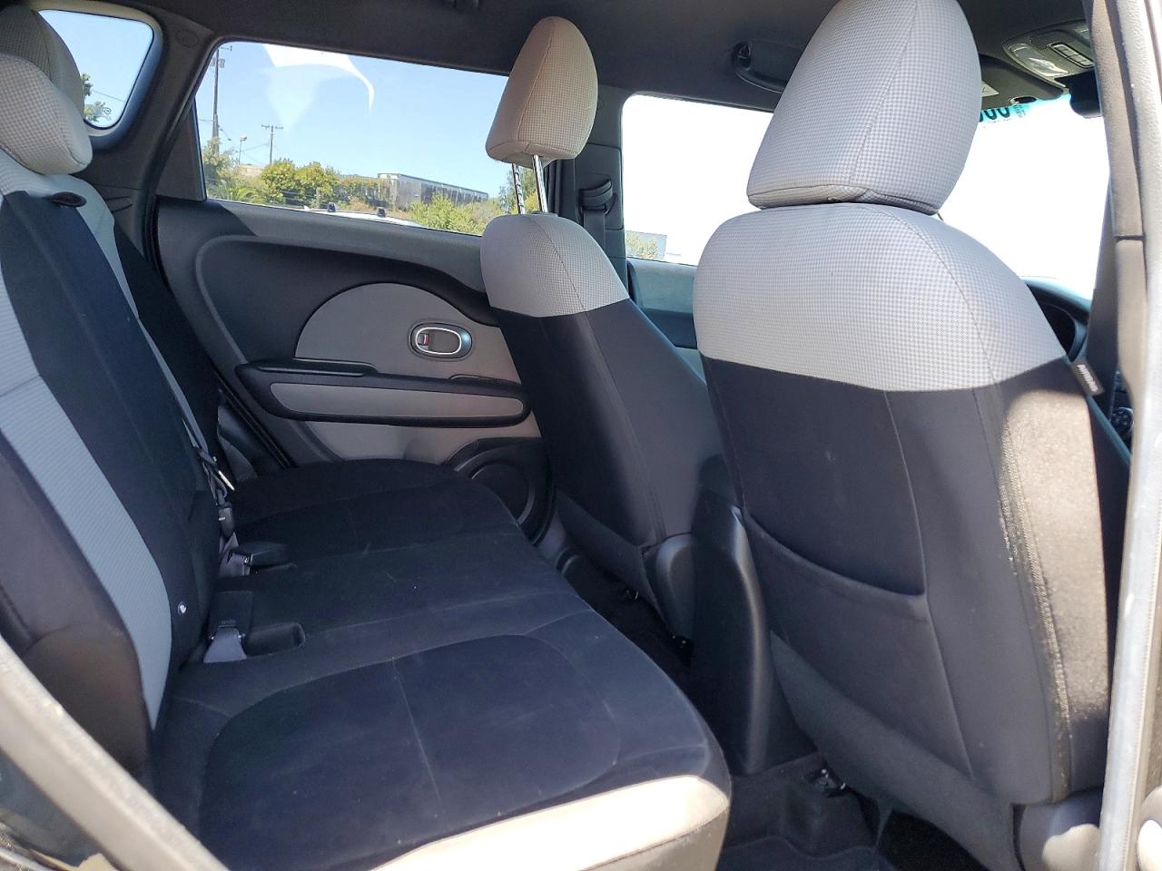 2014 Kia Soul Base Черный vin: KNDJN2A23E7040542