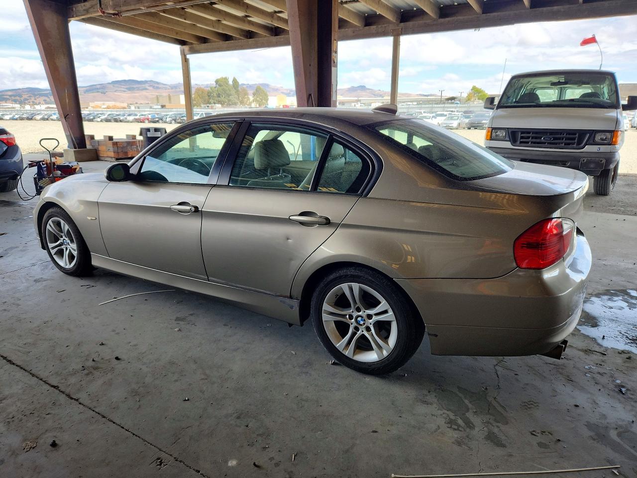 2008 Bmw 328 I Tan vin: WBAVA37508NL58281