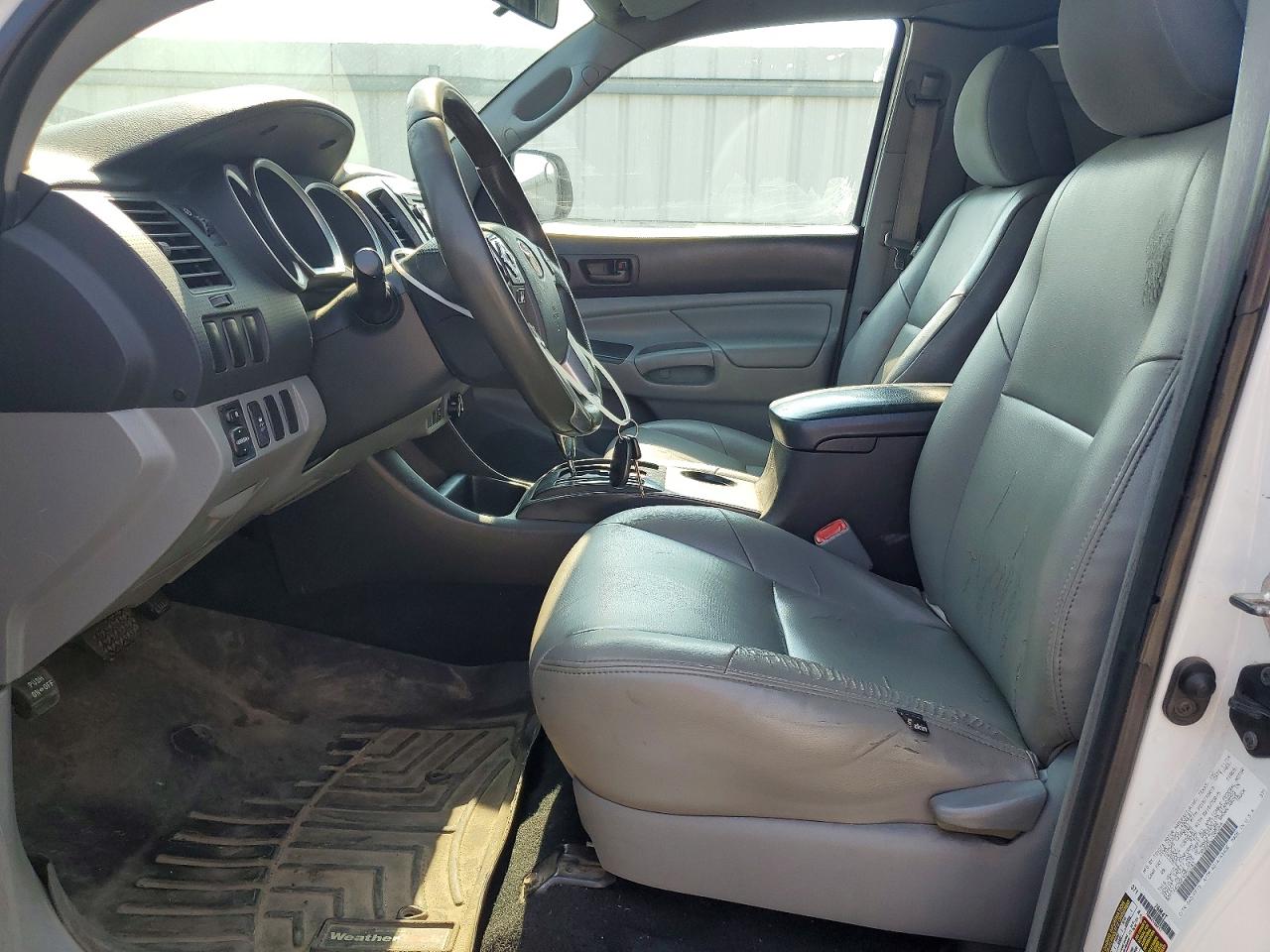 2015 Toyota Tacoma Base Белый vin: 5TFTX4CN0FX052283