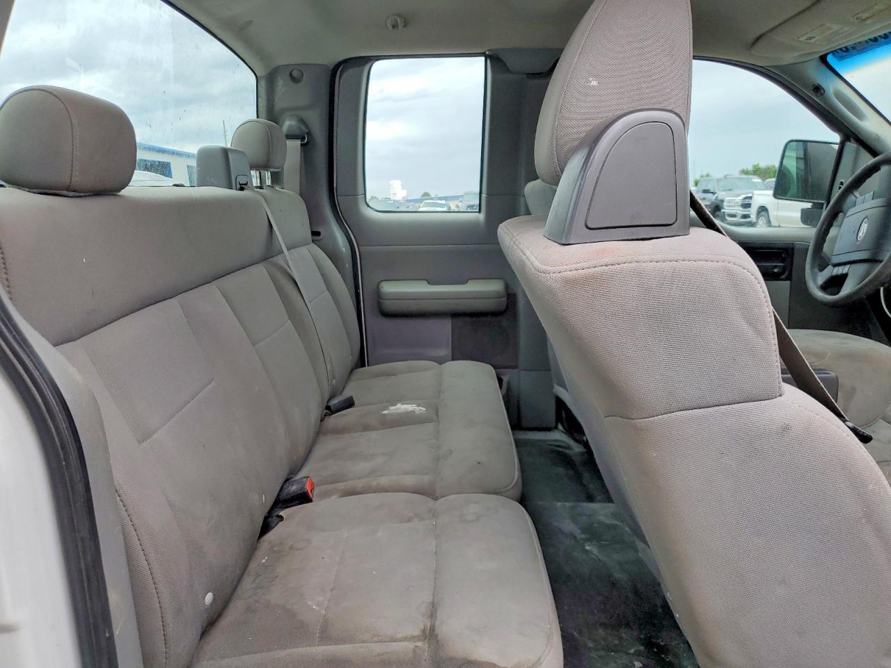 2006 Ford F150 White vin: 1FTPX14V26KD69669