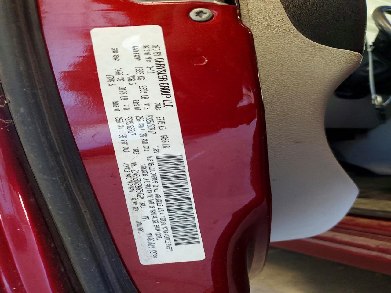 2011 Dodge Grand Caravan Crew Maroon vin: 2D4RN5DG5BR654520
