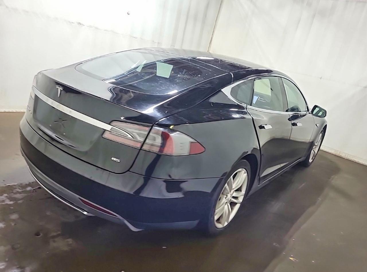 2015 Tesla Model S 85 Black vin: 5YJSA1H1XFFP78583