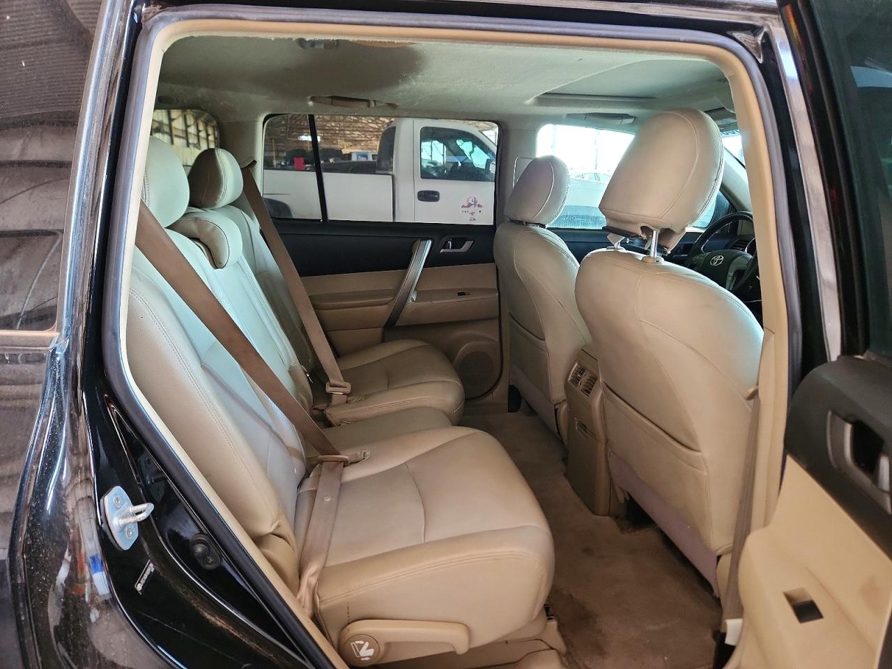 2008 Toyota Highlander Sport Black vin: JTEES43A182091786
