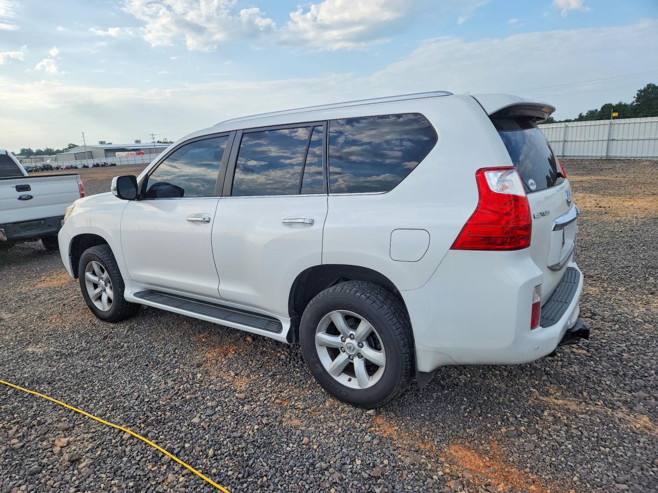 2010 Lexus Gx 460 White vin: JTJBM7FX1A5013092
