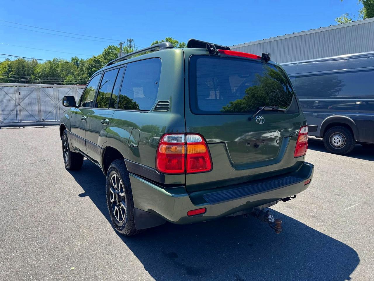 2000 Toyota Land Cruiser Base Black vin: JT3HT05J0Y0122689