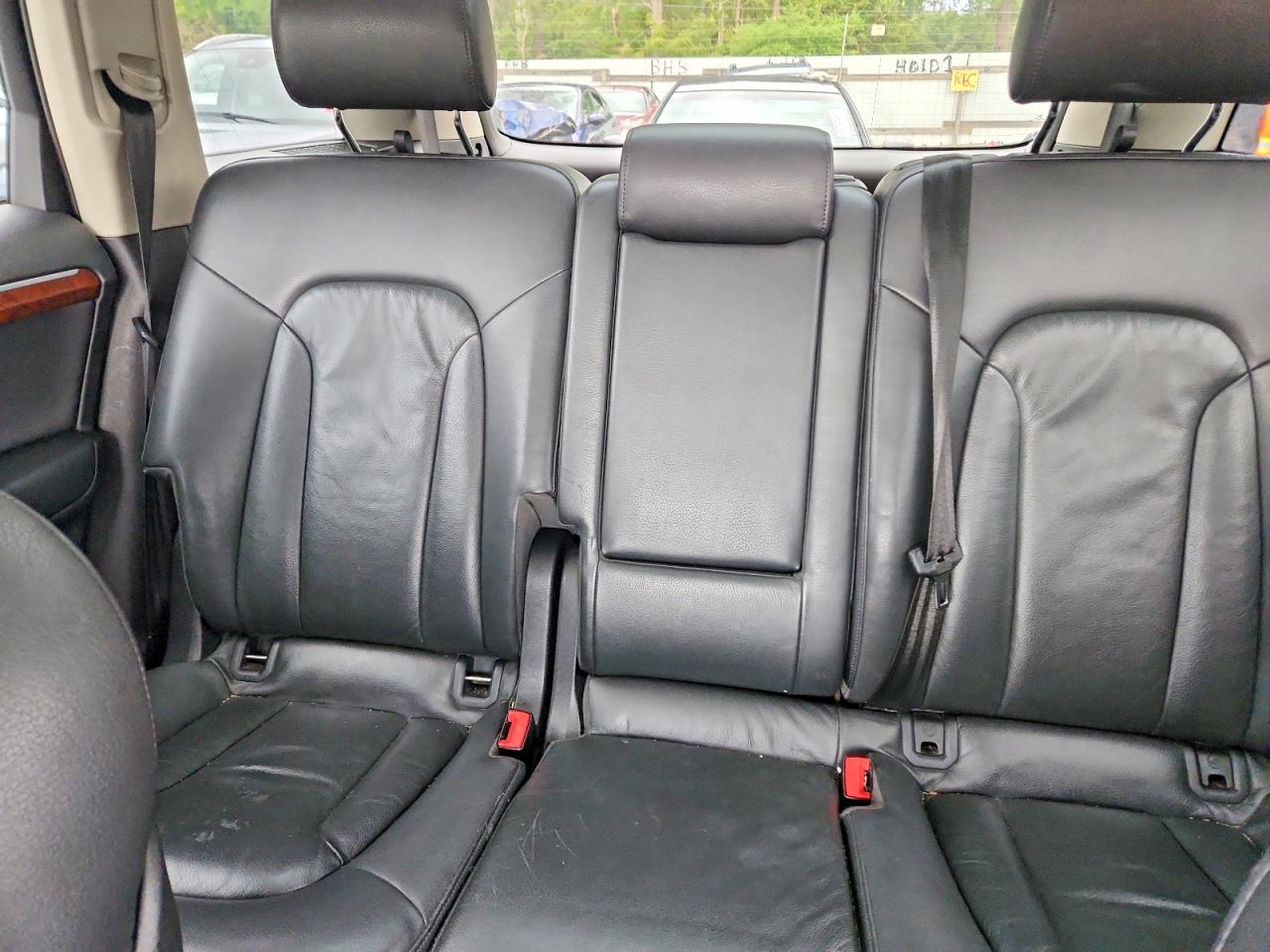 2011 Audi Q7 Premium Plus Gray vin: WA1LGAFE6BD003475
