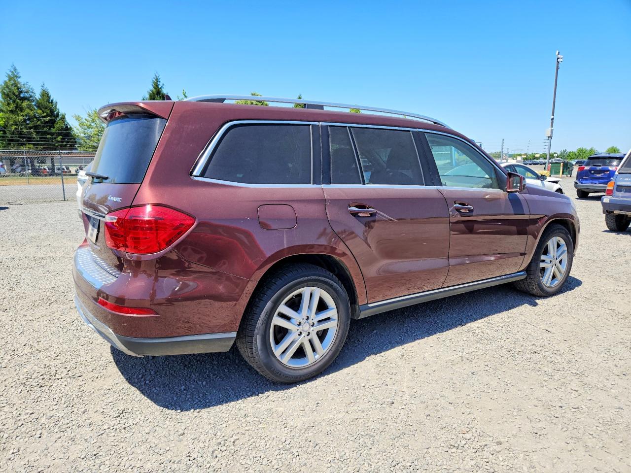 2013 Mercedes-benz Gl 450 4matic Maroon vin: 4JGDF7CE4DA230877