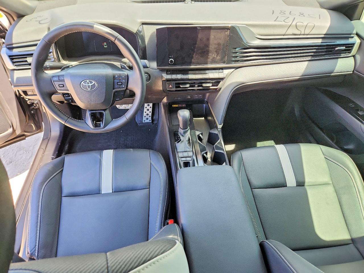 2025 Toyota Camry Se Gray vin: 4T1DAACK4SU158981