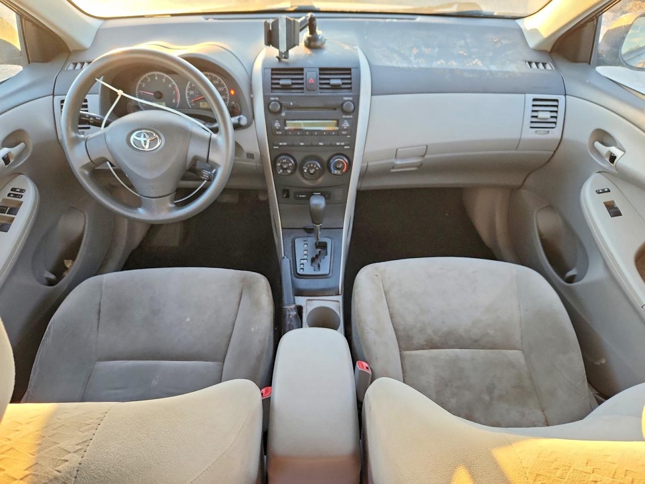 2009 Toyota Corolla Le Gray vin: 1NXBU40E59Z052693
