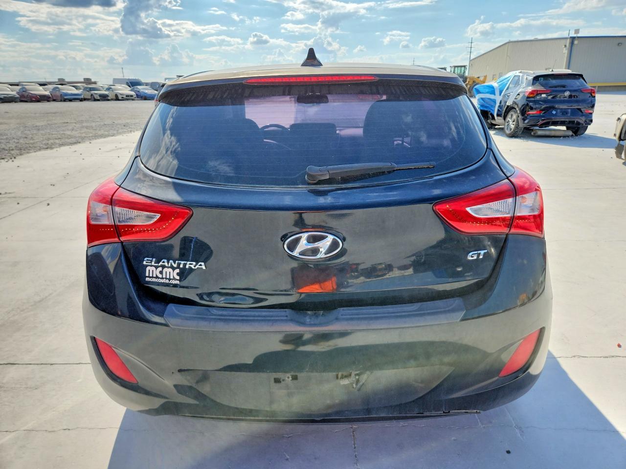 2014 Hyundai Elantra Gt Base Black vin: KMHD35LH1EU230228