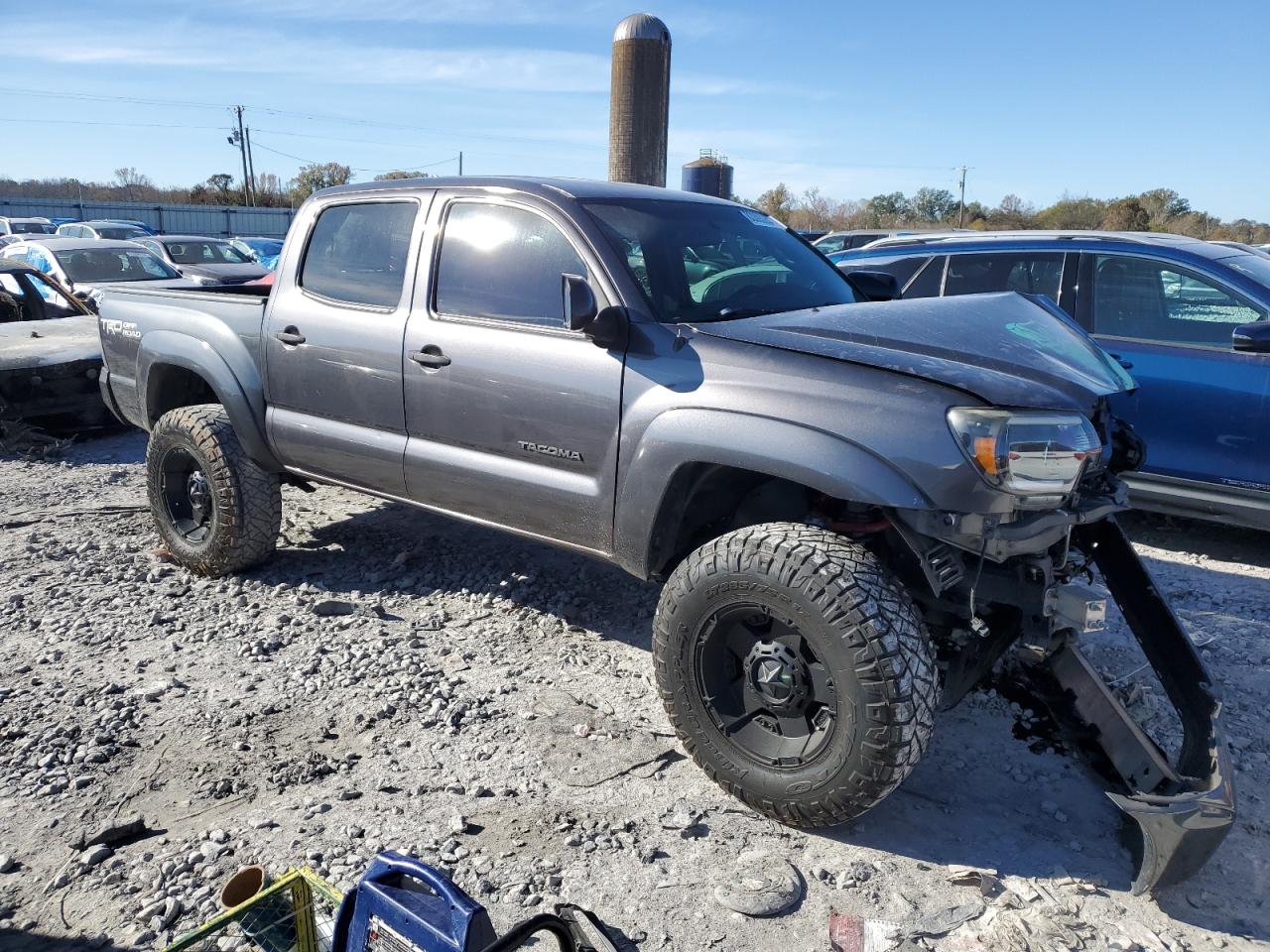 2015 Toyota Tacoma Double Cab Серый vin: 5TFLU4EN6FX120379