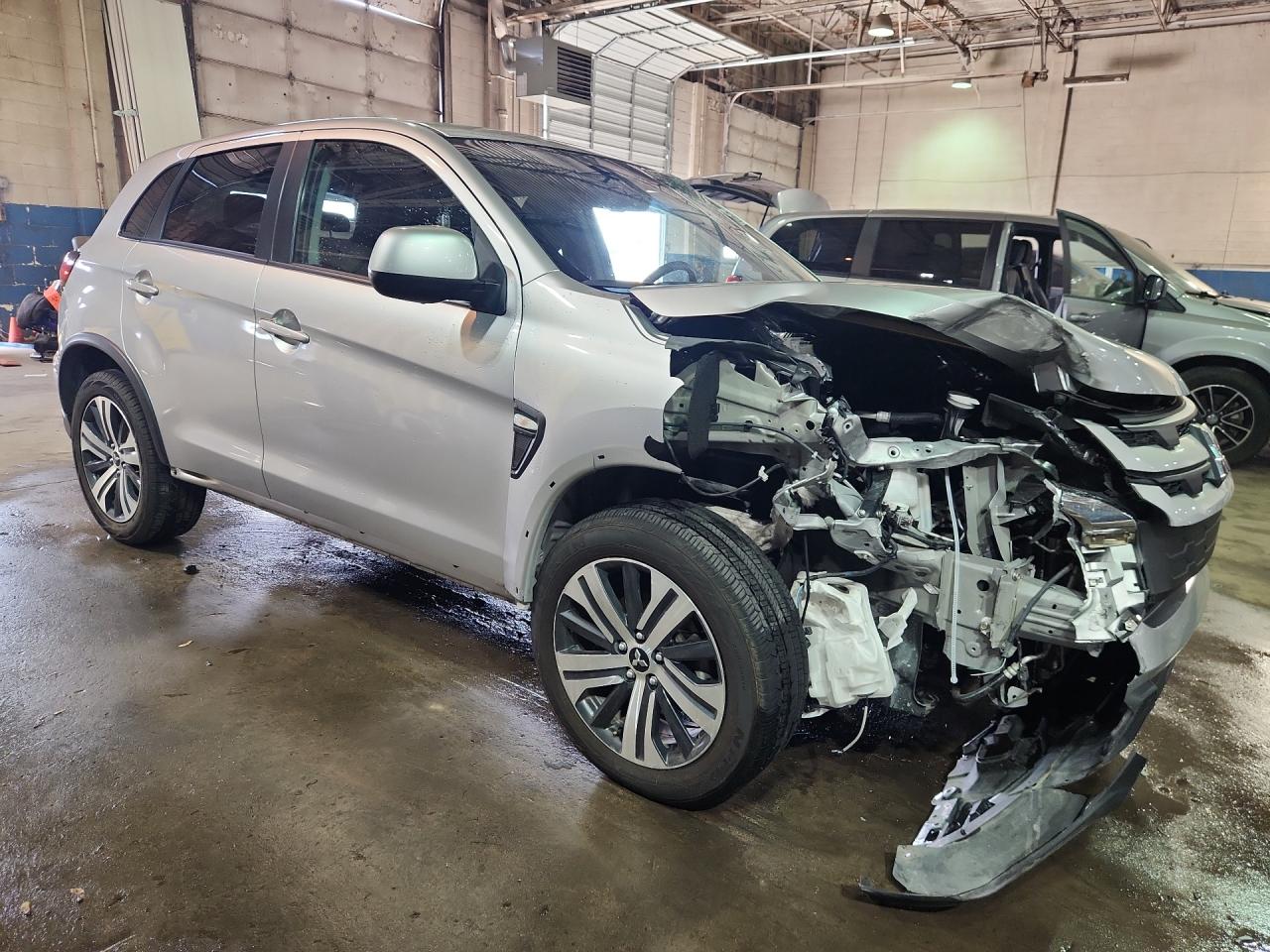 2024 Mitsubishi Outlander Sport S Серебряный vin: JA4ARUAU0RU019120 Damage: Right Rocker Panel, Broken, Replacement Required
