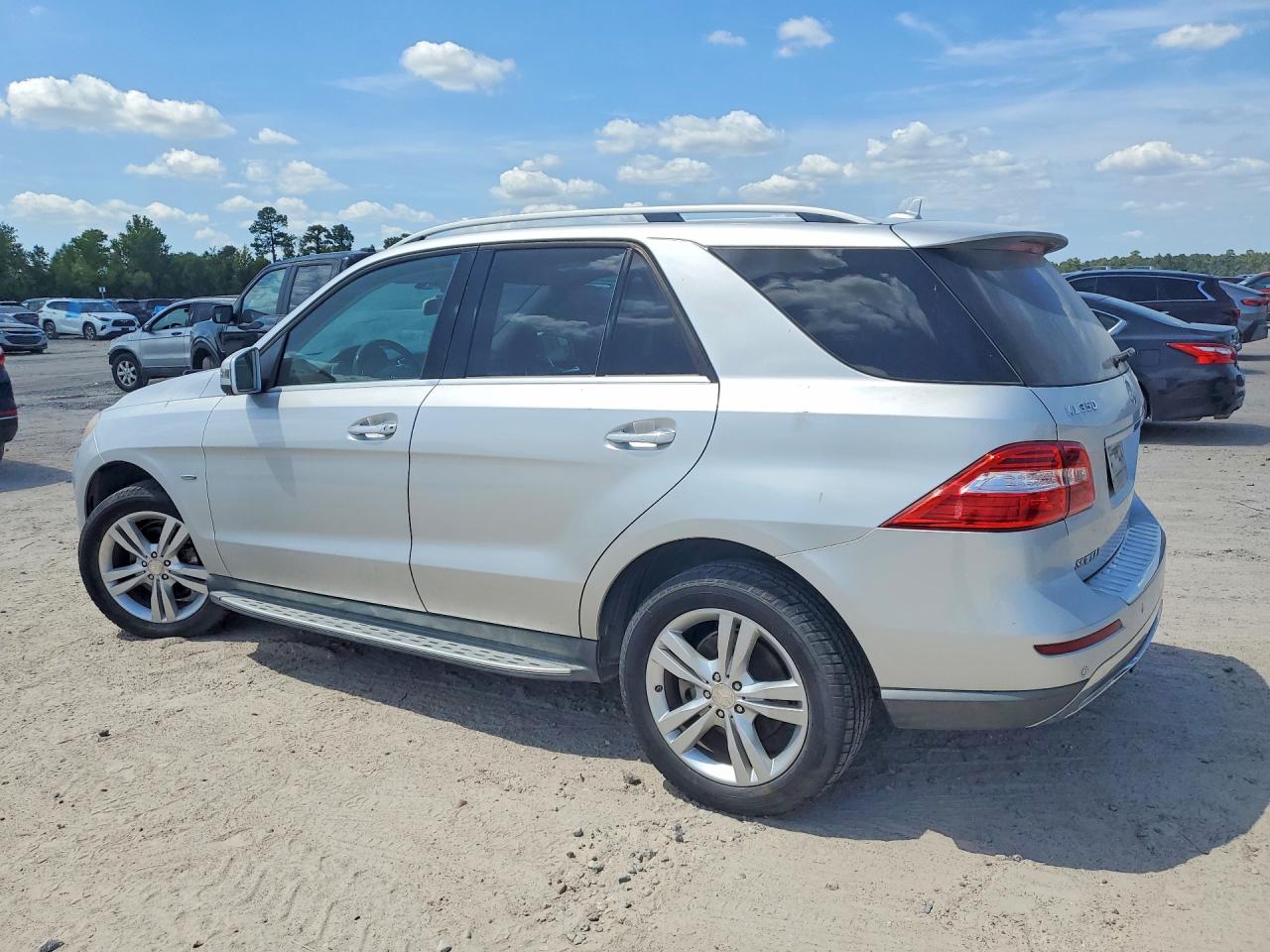 2012 Mercedes-benz Ml 350 4matic Silver vin: 4JGDA5HB0CA017845