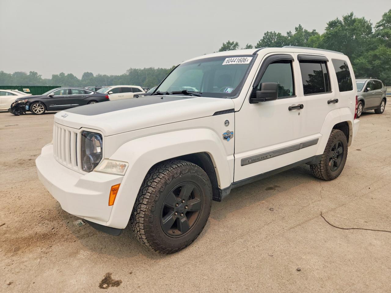 2012 Jeep Liberty Sport White vin: 1C4PJMAK0CW125911