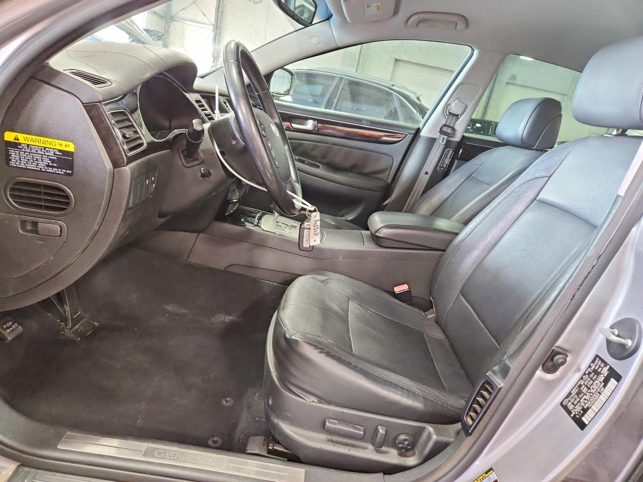2012 Hyundai Genesis 3.8l Silver vin: KMHGC4DD5CU187464