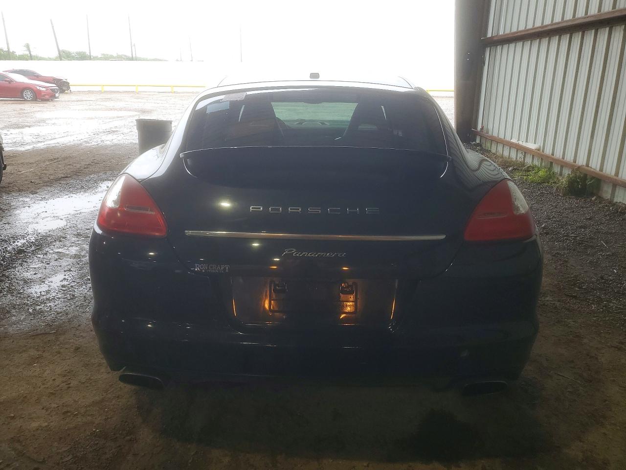 2011 Porsche Panamera 2 Black vin: WP0AA2A71BL011244