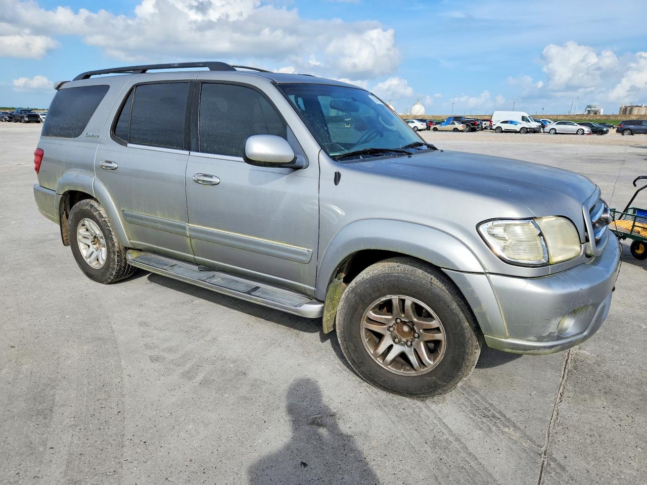 2004 Toyota Sequoia Limited Silver vin: 5TDZT38A74S222695