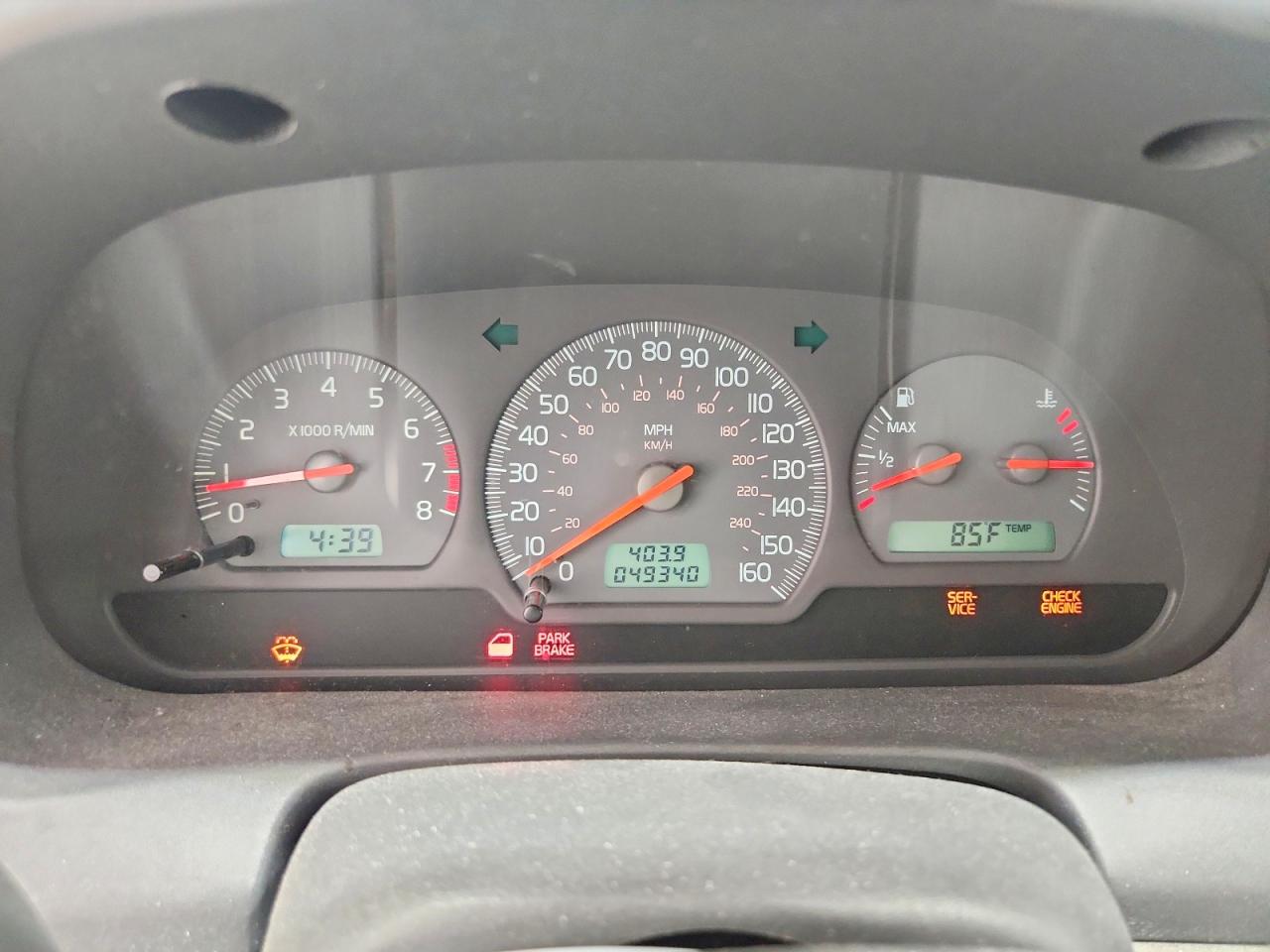 2002 Volvo S40 1.9t White vin: YV1VS29512F829714