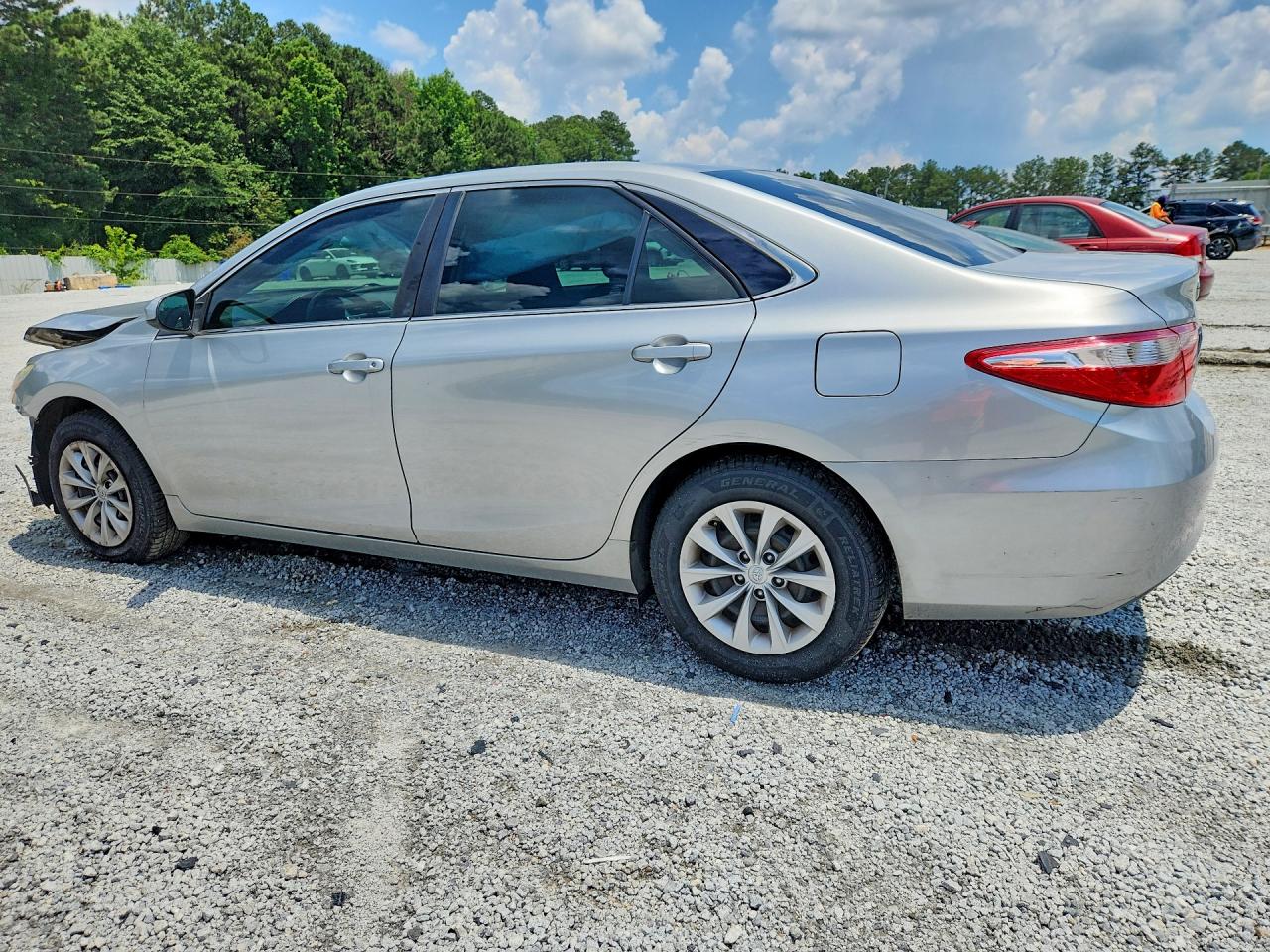 2015 Toyota Camry Le Silver vin: 4T1BF1FK4FU487321