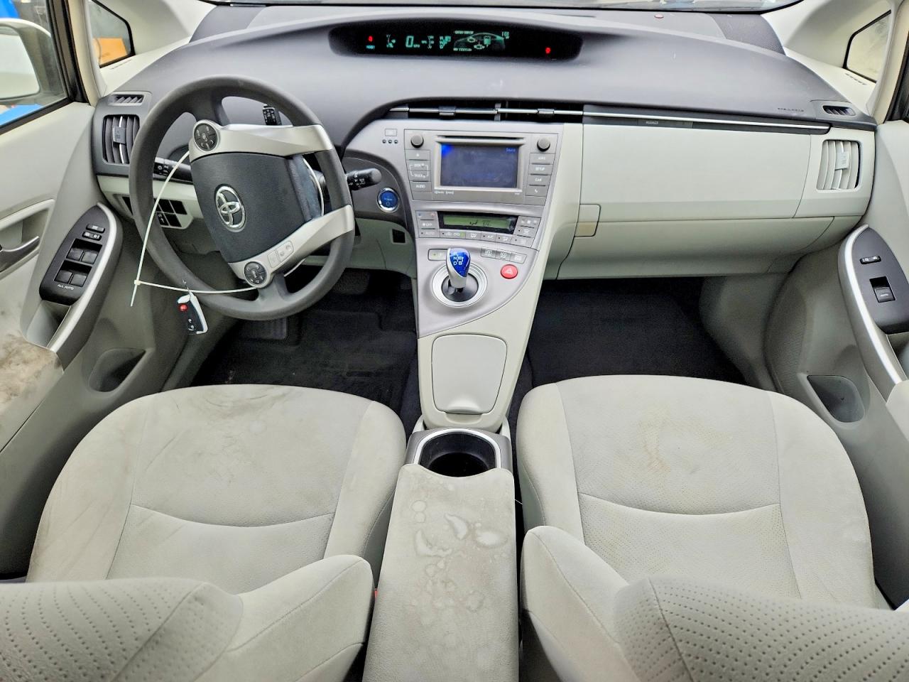 2014 Toyota Prius Three White vin: JTDKN3DU7E1781321