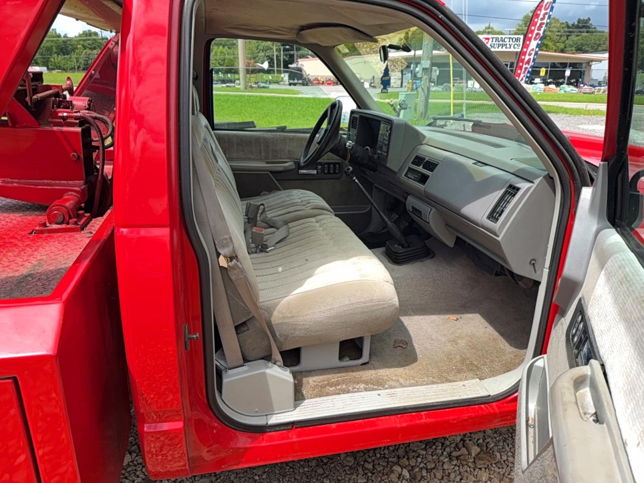 1994 Chevrolet Gmt-400 C3500 Red vin: 1GBJC34NXRE254354