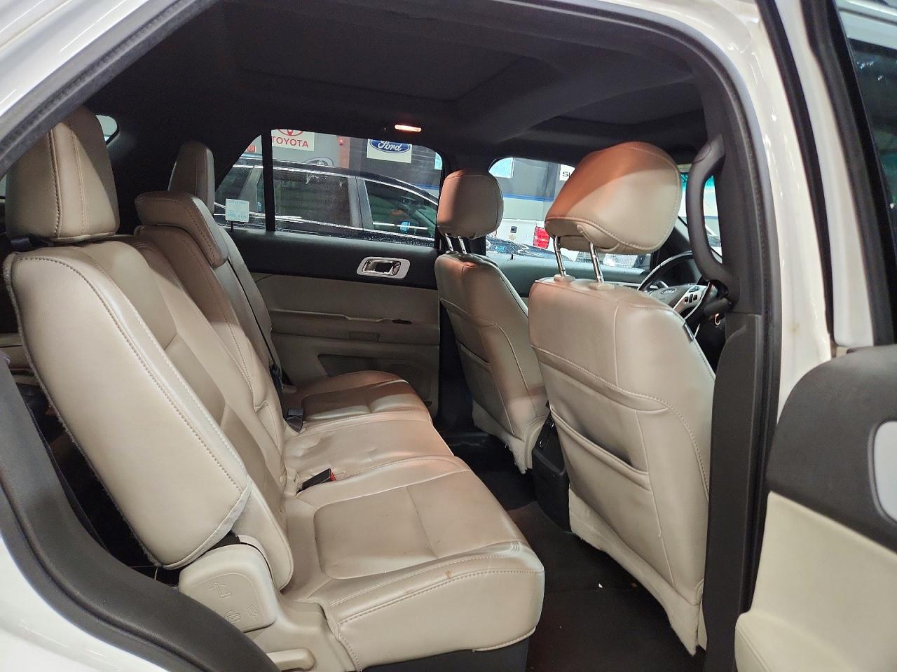 2012 Ford Explorer Xlt White vin: 1FMHK8D89CGB04019