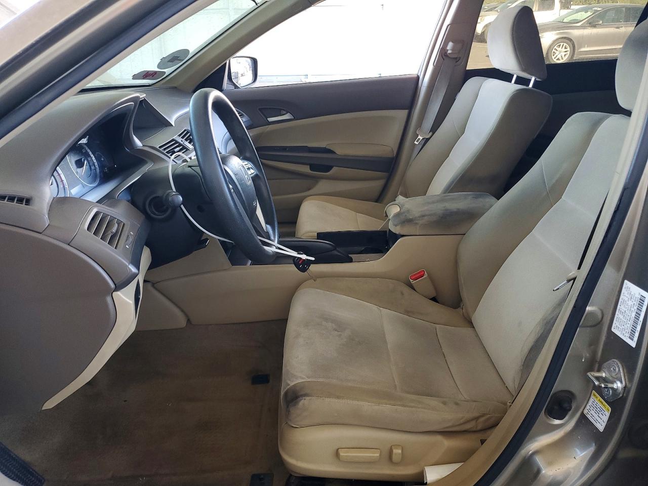2008 Honda Accord Lxp Gold vin: JHMCP26498C014213