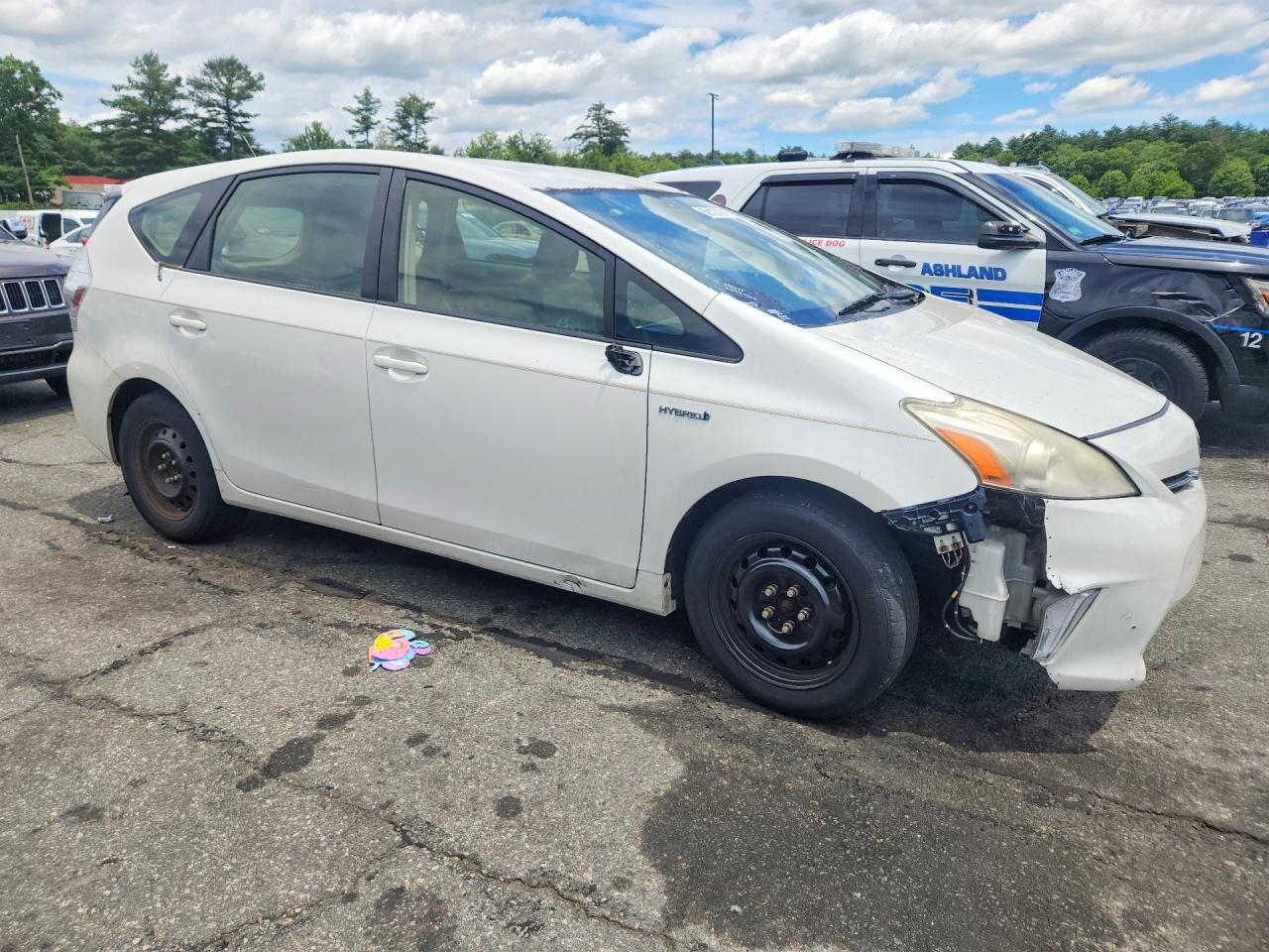 2012 Toyota Prius V Three White vin: JTDZN3EU2C3176556