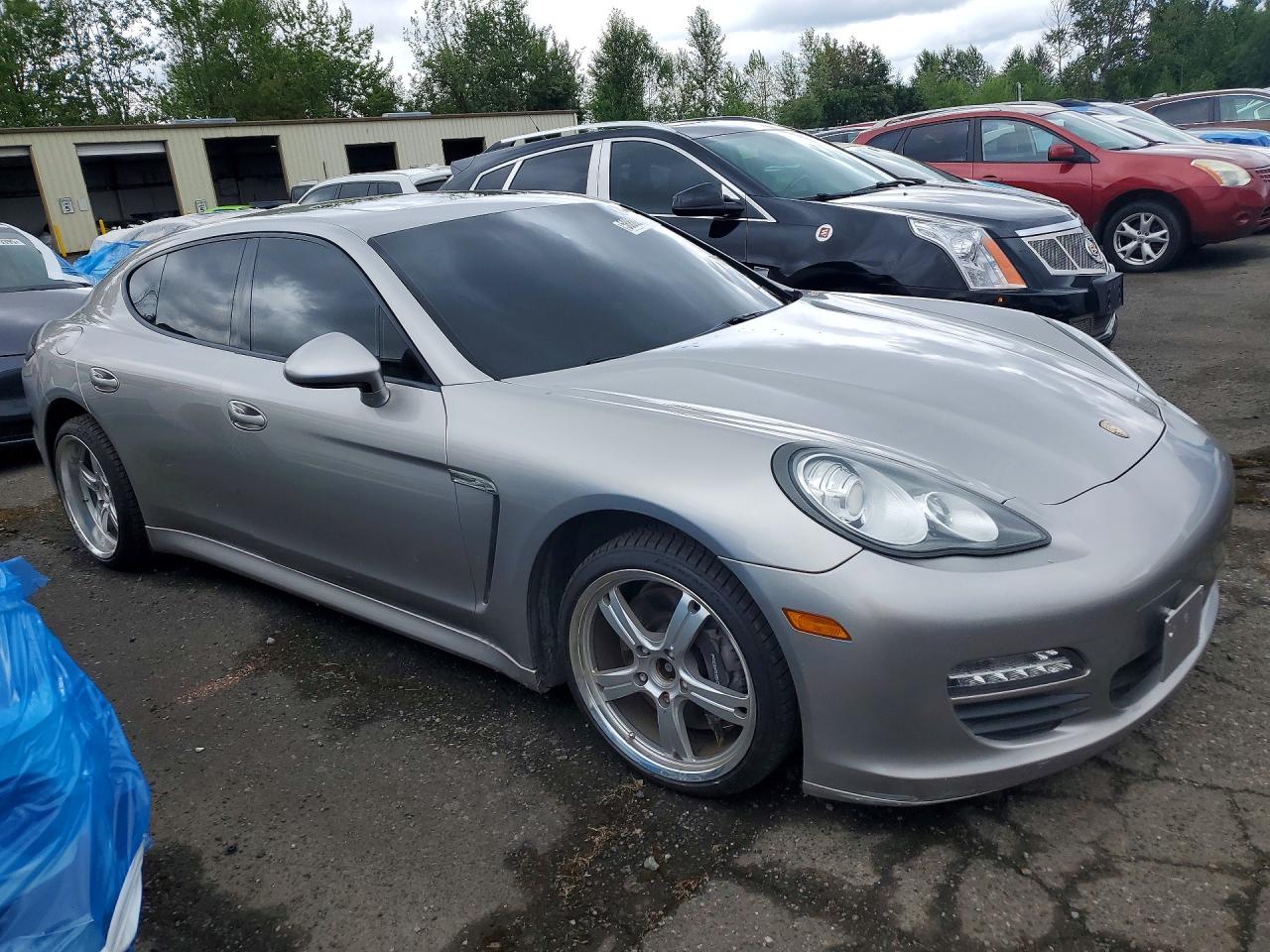 2011 Porsche Panamera 2 Silver vin: WP0AA2A75BL011151