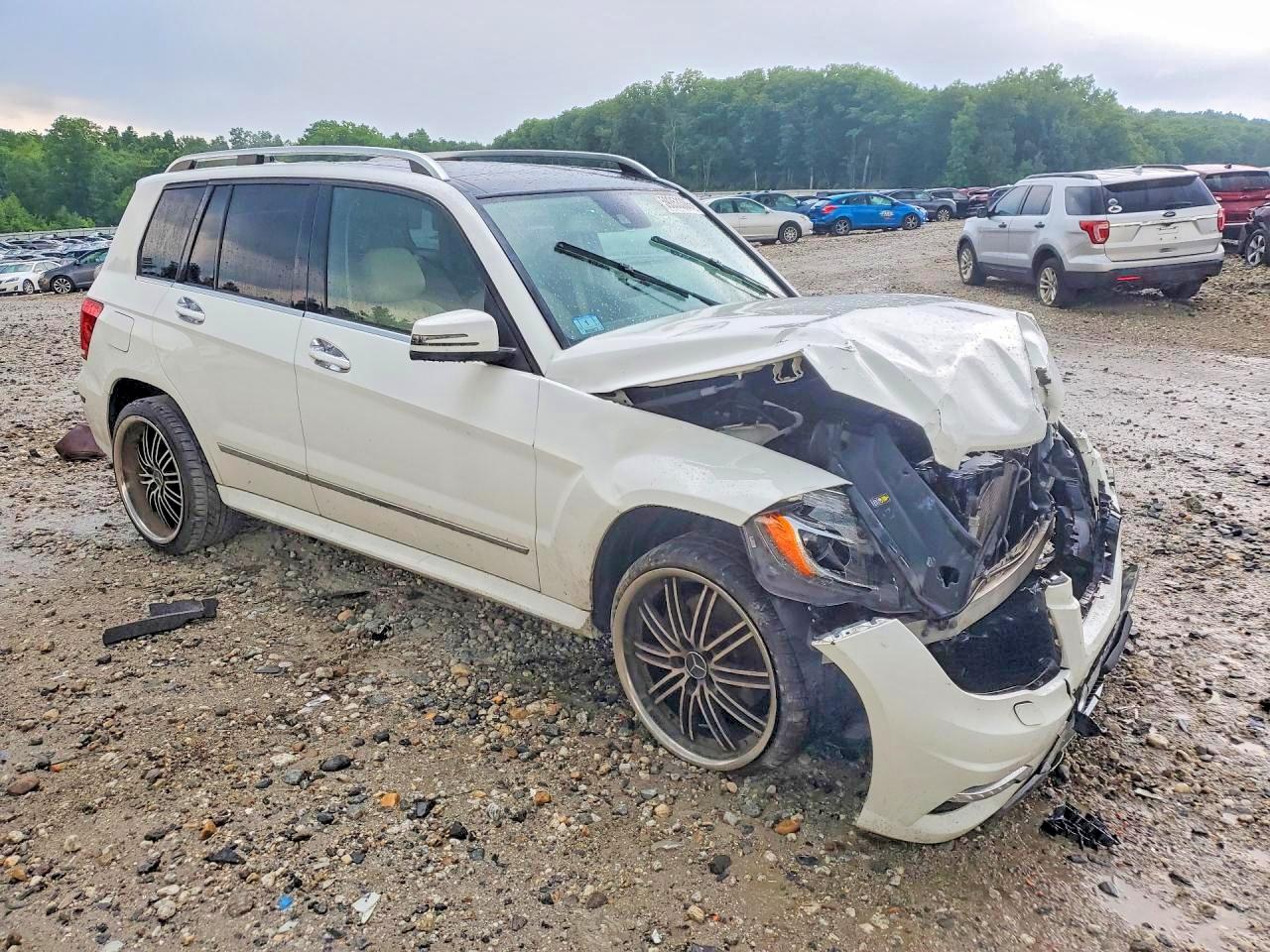 2013 Mercedes-benz Glk 350 4matic White vin: WDCGG8JB5DG075194