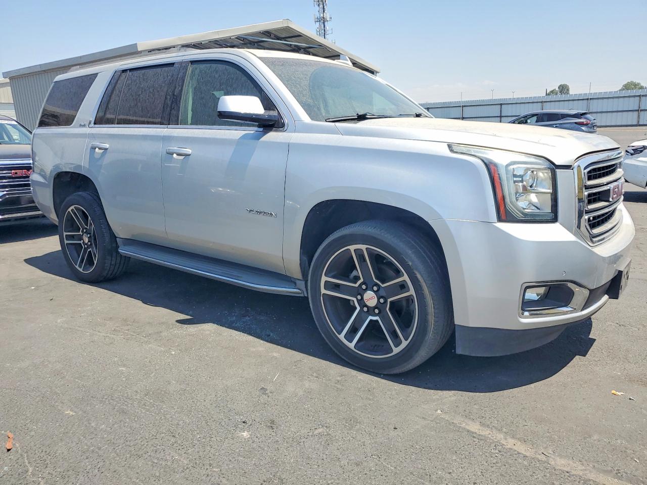 2015 Gmc Yukon Sle Silver vin: 1GKS1AKC1FR675884