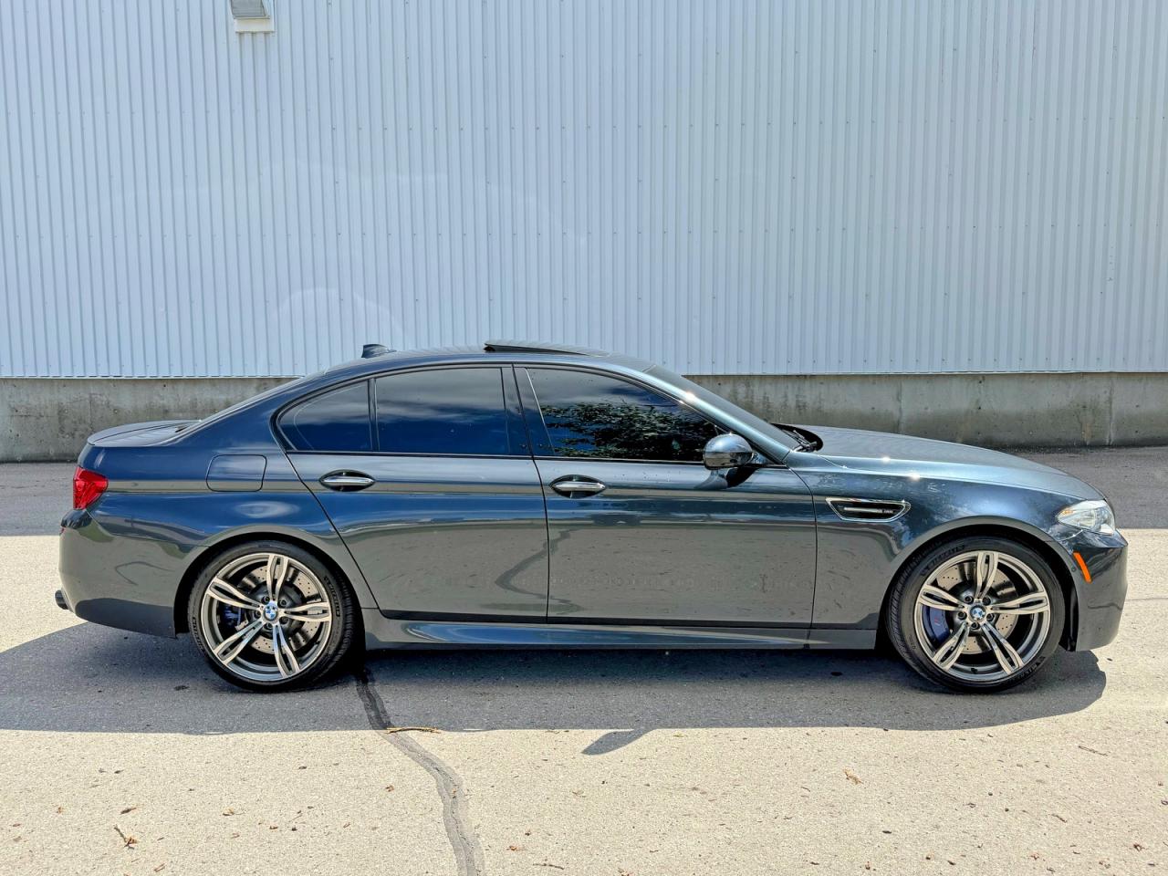 2012 Bmw M5 Gray vin: WBSFV9C57CC772384
