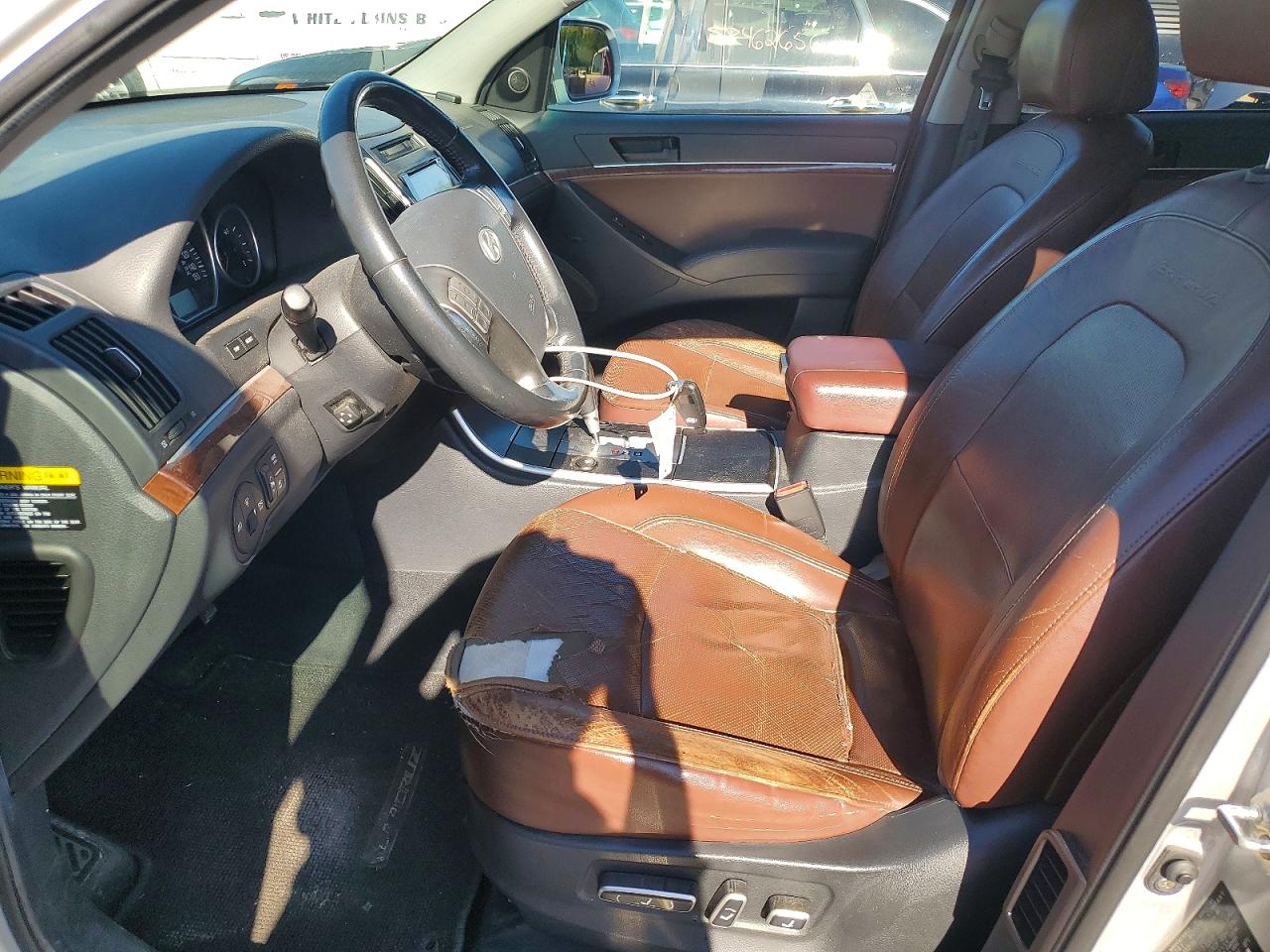 2008 Hyundai Veracruz Gls Silver vin: KM8NU73C38U068933