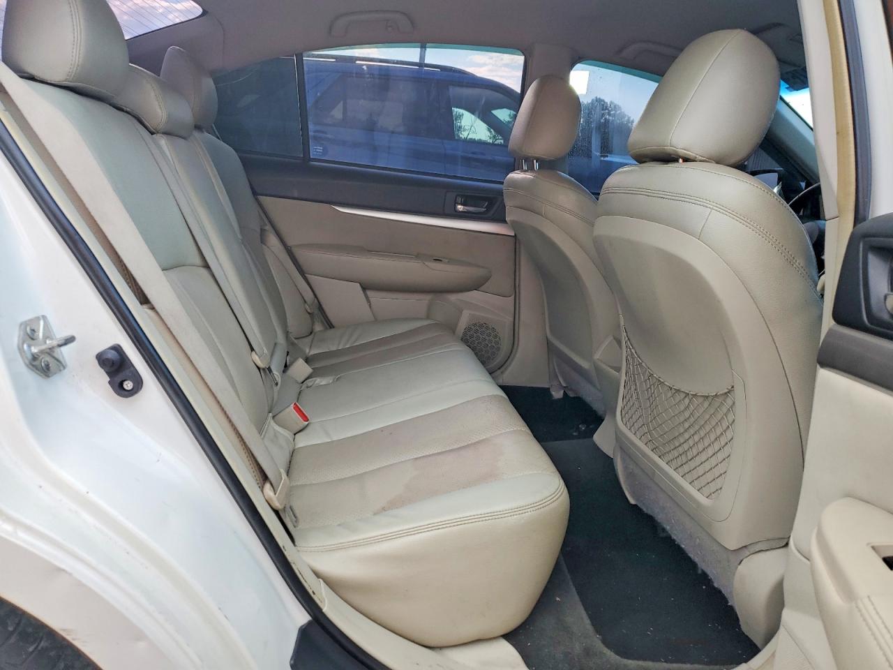2012 Subaru Legacy 2.5i Premium White vin: 4S3BMBC64C3021316