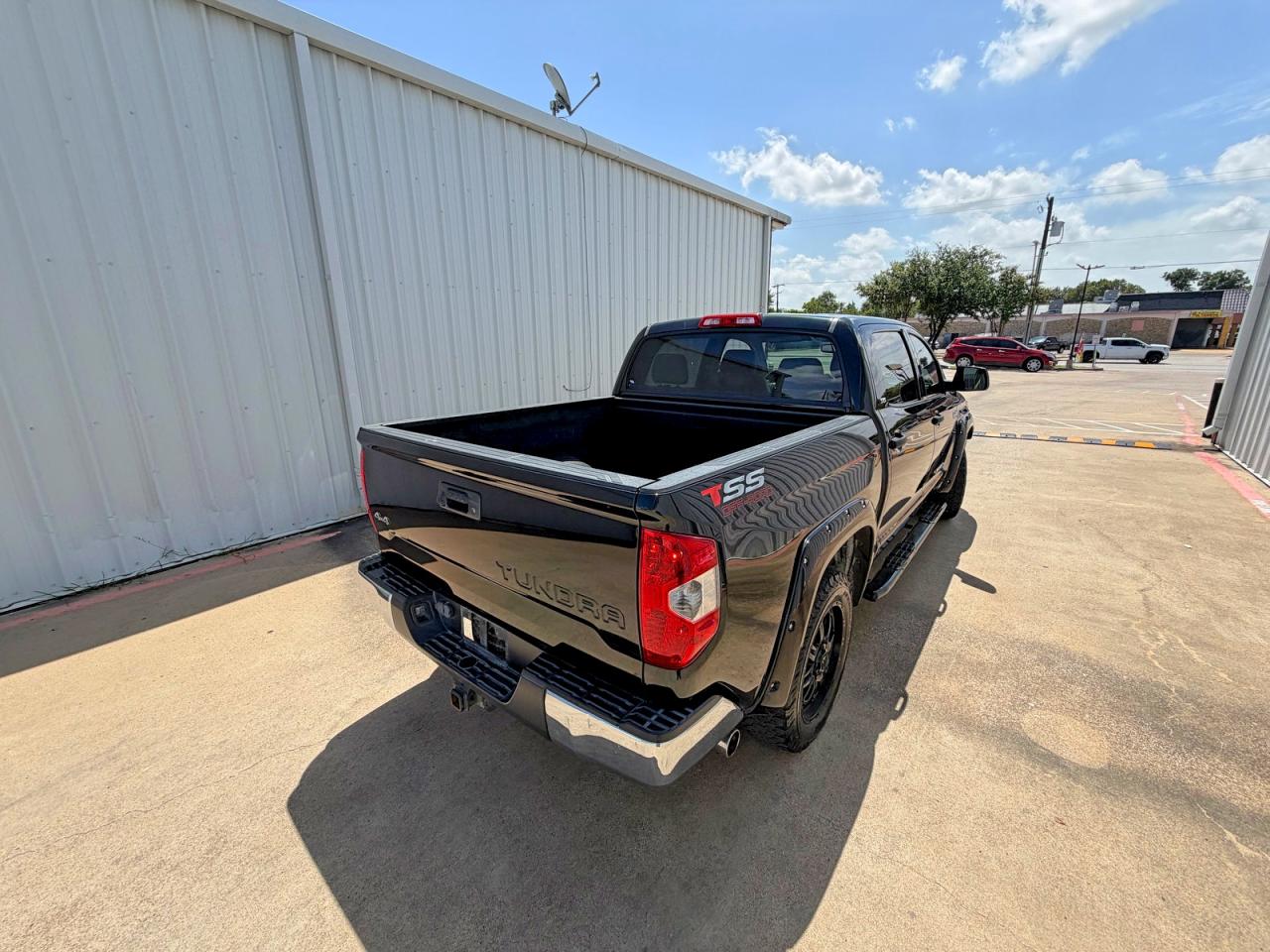 2014 Toyota Tundra Crewmax Sr5 Black vin: 5TFDW5F15EX407145