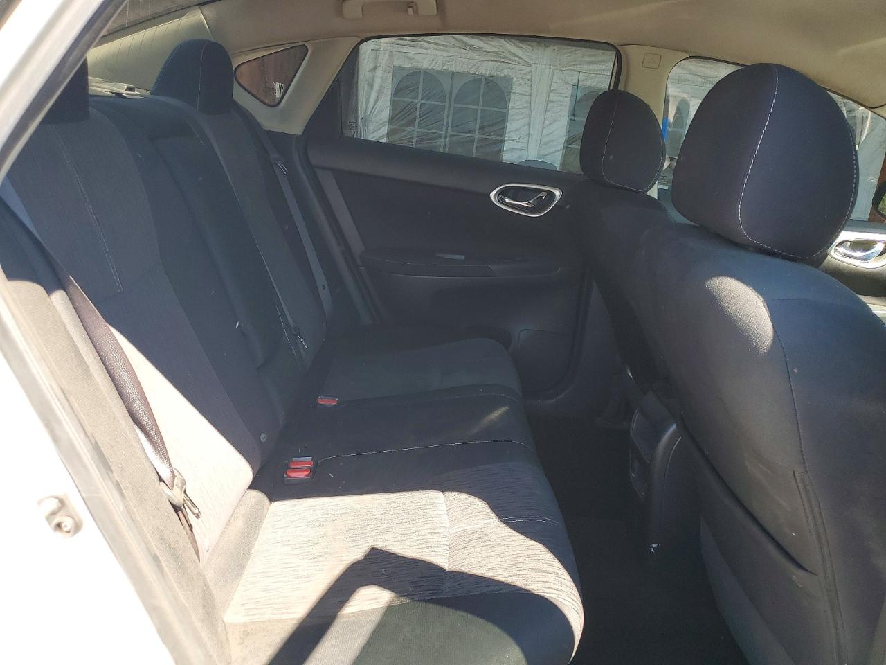 2014 Nissan Sentra Sv Silver vin: 3N1AB7AP3EY261738