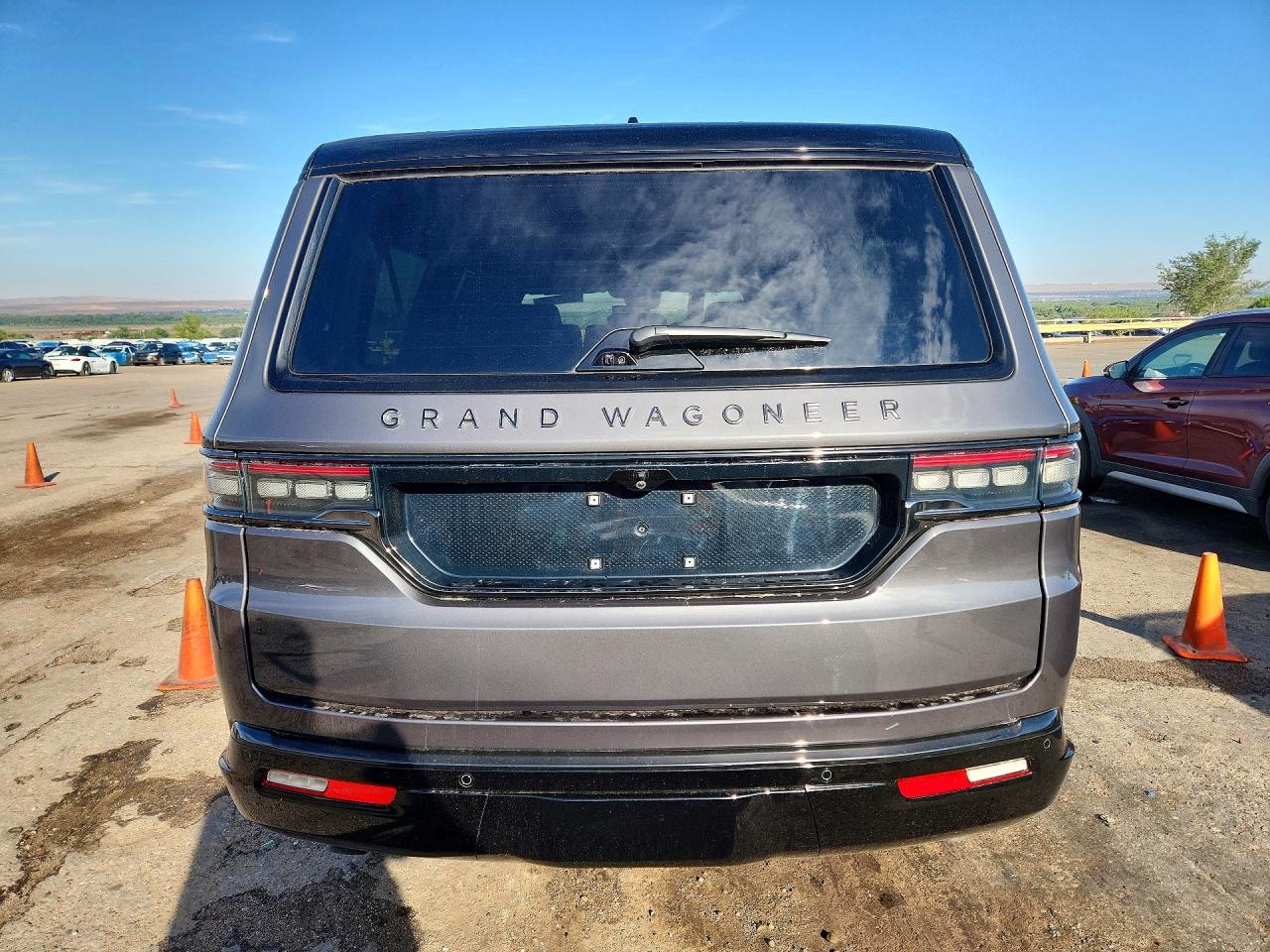 2025 Jeep Grand Wagoneer L Series Ii Gray vin: 1C4SJSFP1SS522598