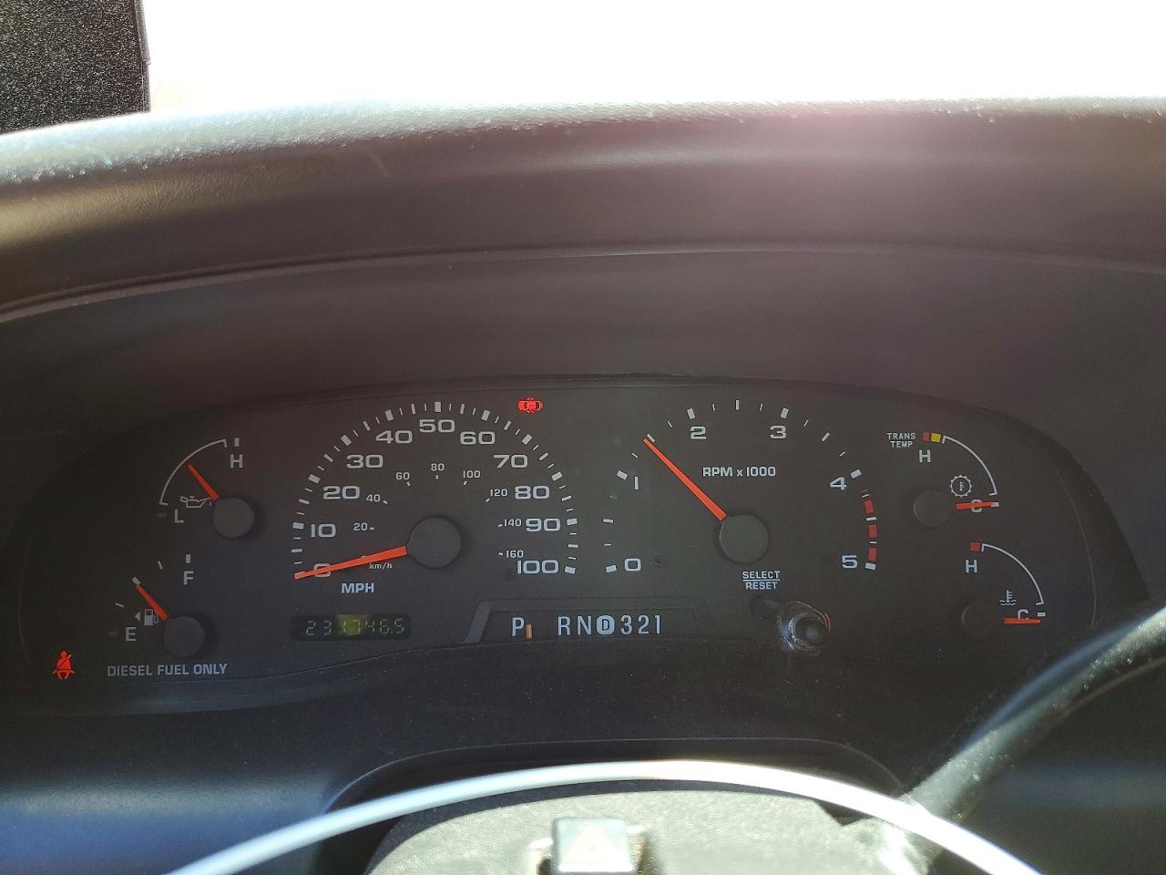 2005 Ford Excursion Eddie Bauer Red vin: 1FMSU45PX5EA49500